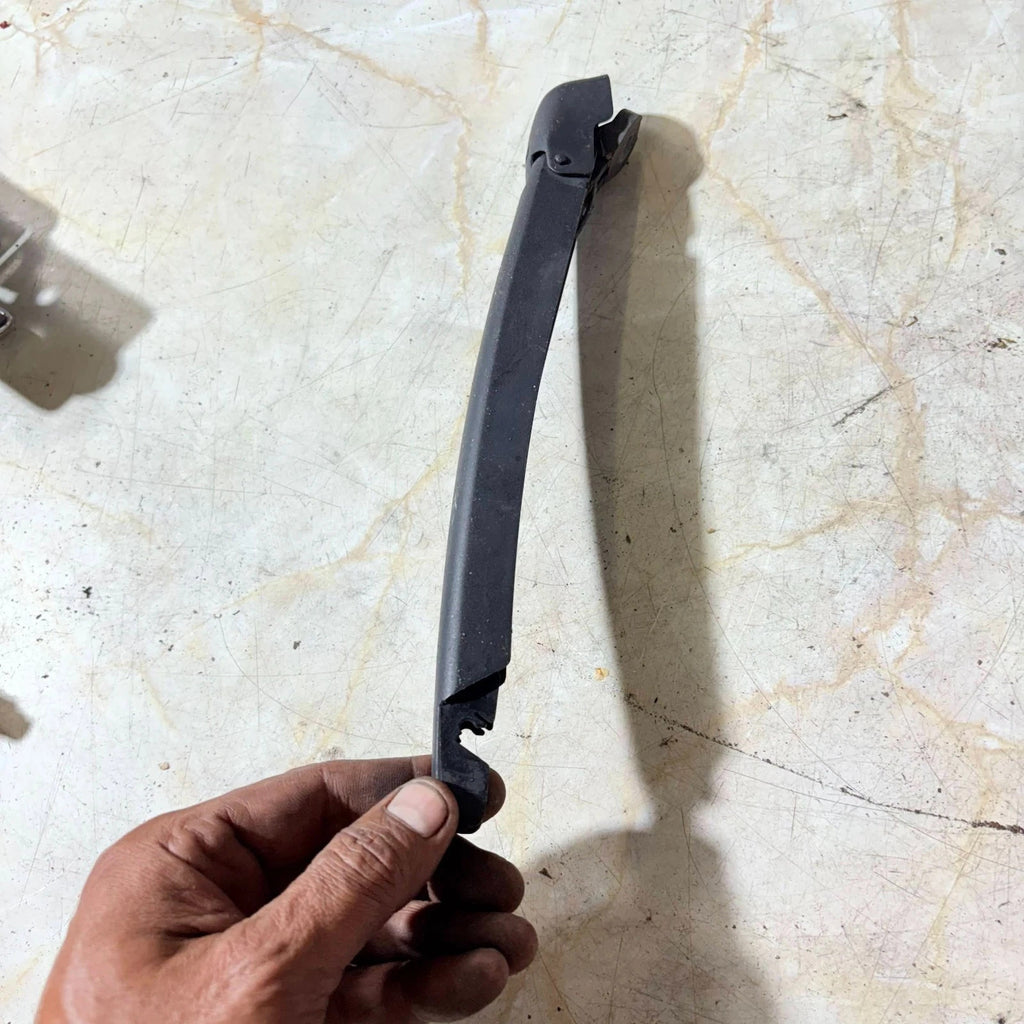 Fiat 500 / Ford KA Rear Wiper Arm (2008 onward)