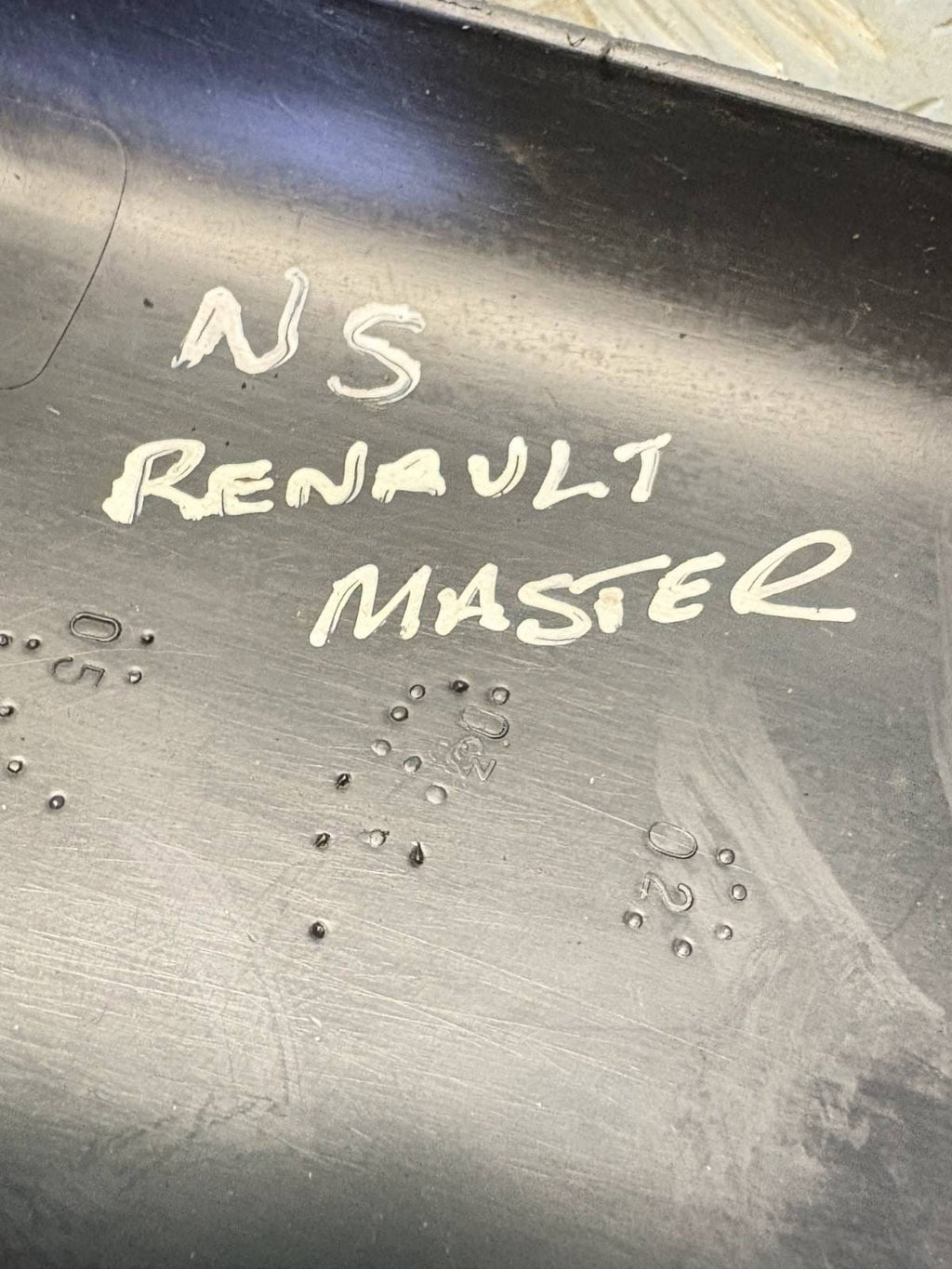 RENAULT Master NS Front Right Door Molding 257397701692574