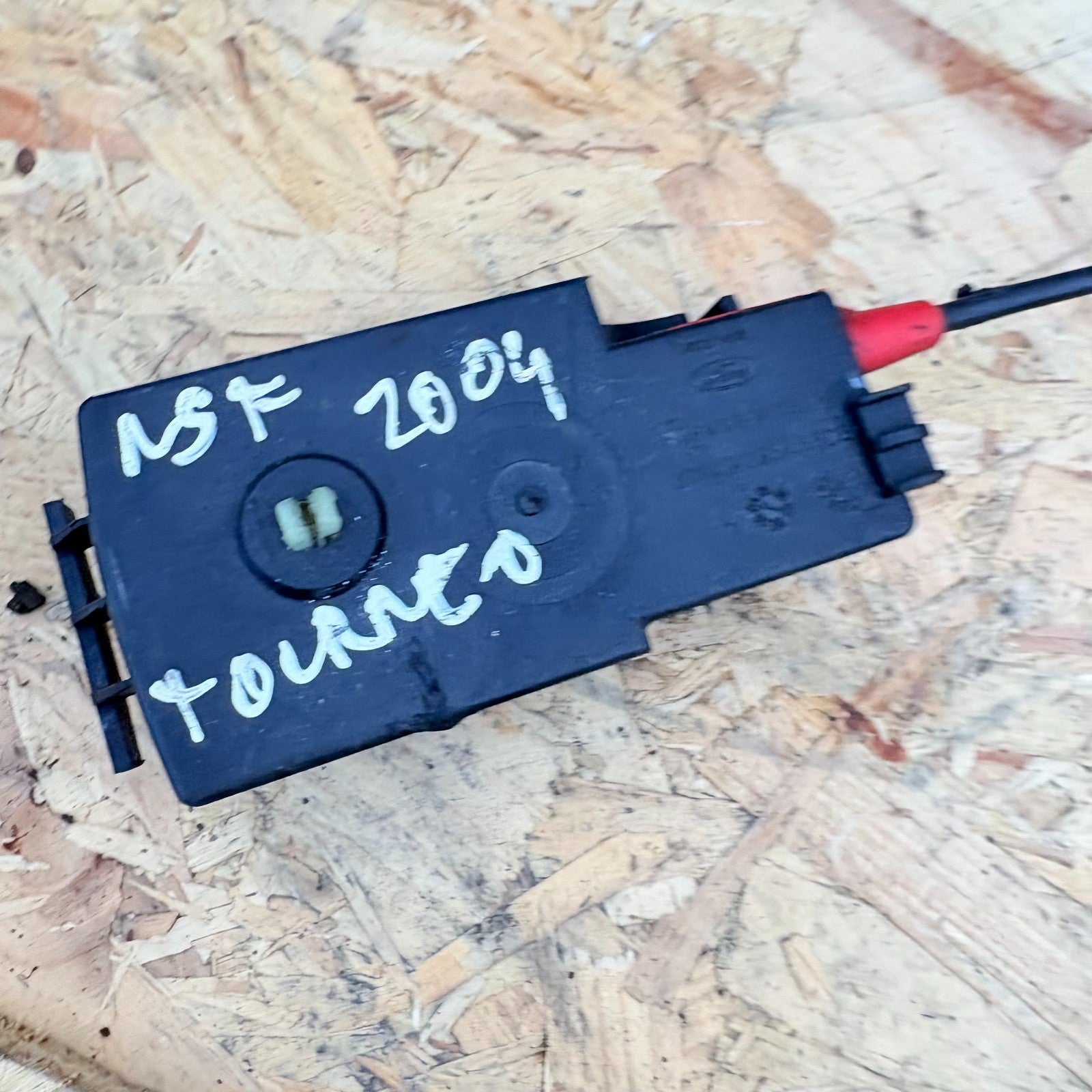 Volkswagen Touran 2004 Left Front Door Handle Interior