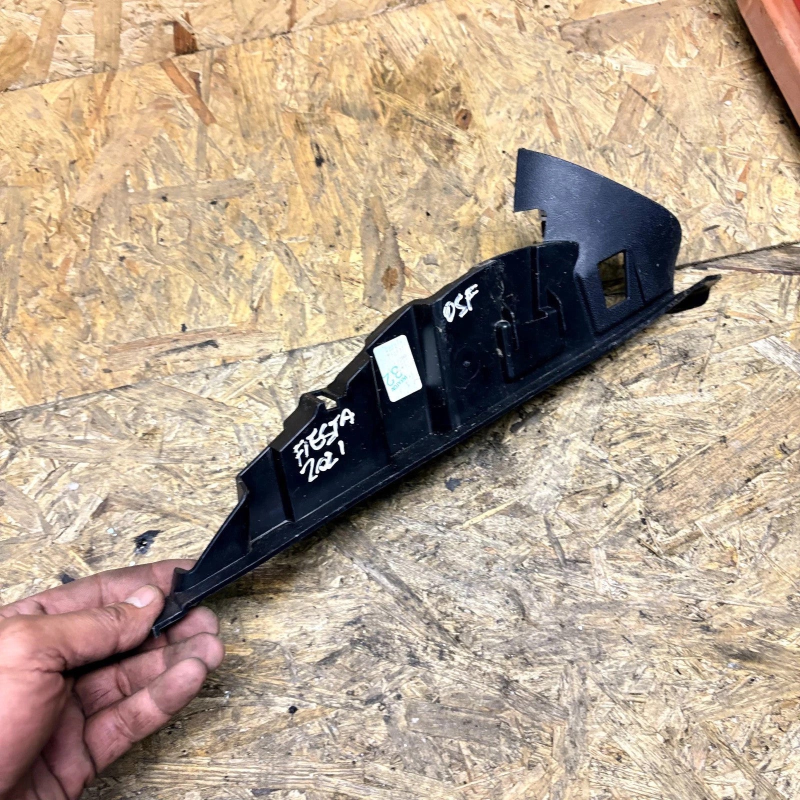 Ford Fiesta MK8 2017-2023 Driver Side Dash Trim Bracket RHD H1BB-A044C60-BFW