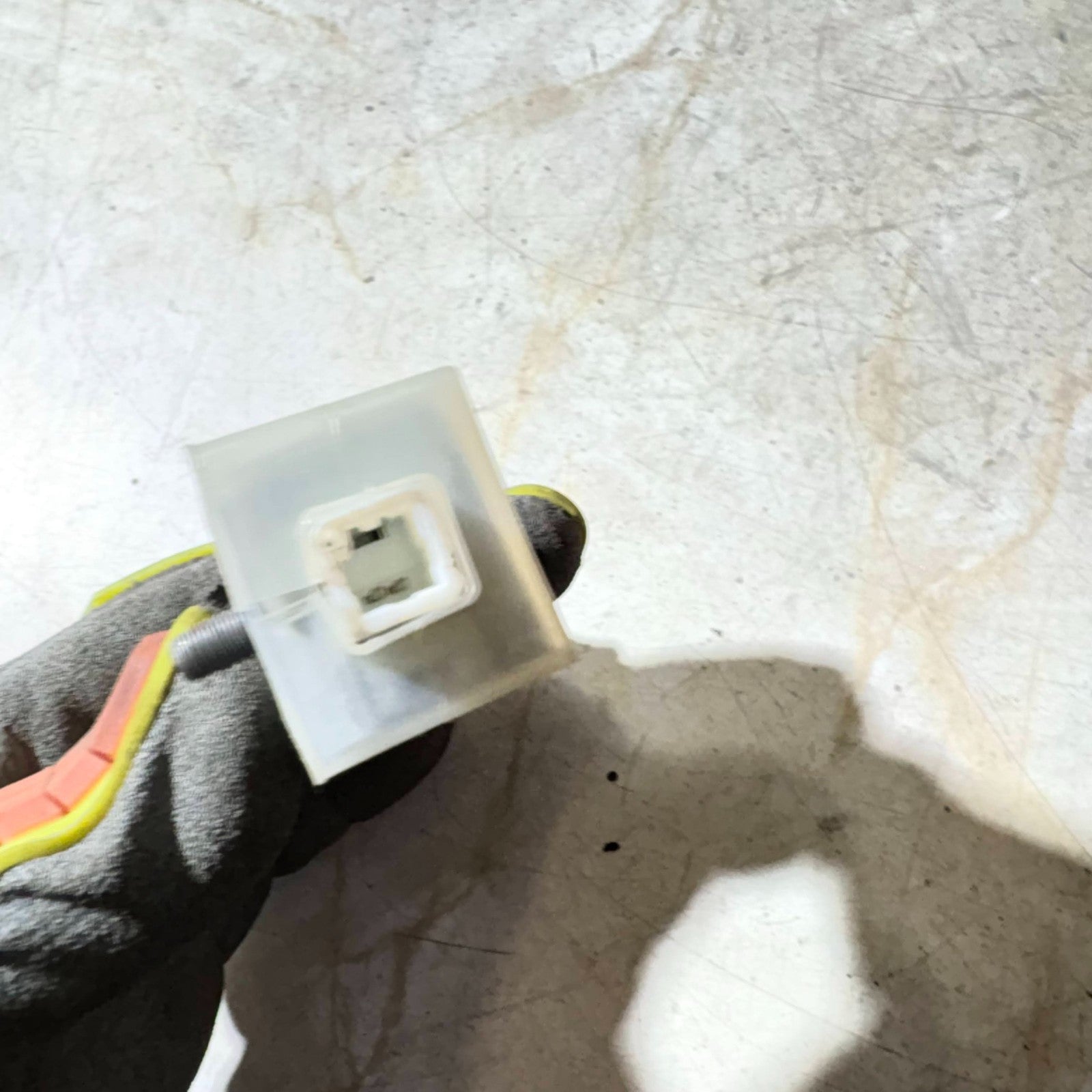 Mitsubishi Shogun Pinin Crash Impact Sensor MR517089
