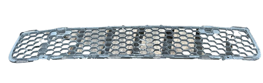 MITSUBISHI LANCER MK5 2007-2012 FRONT LOWER BUMPER CENTRE GRILL 6400B397