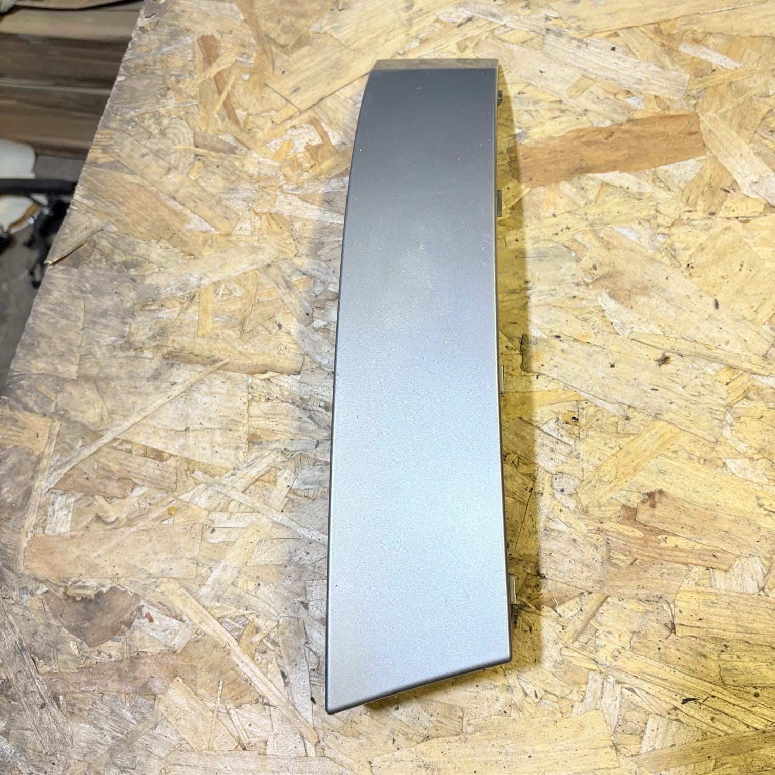 SKODA OCTAVIA VRS NSR PASSENGER REAR BUMPER IN FILL TRIM 1U6813345 2007