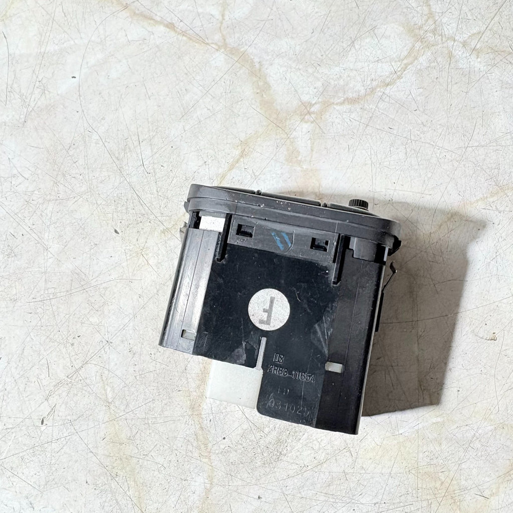 1999?2007 Jaguar S-Type Dash Switch Panel (Headlight/Fog/Cruise)