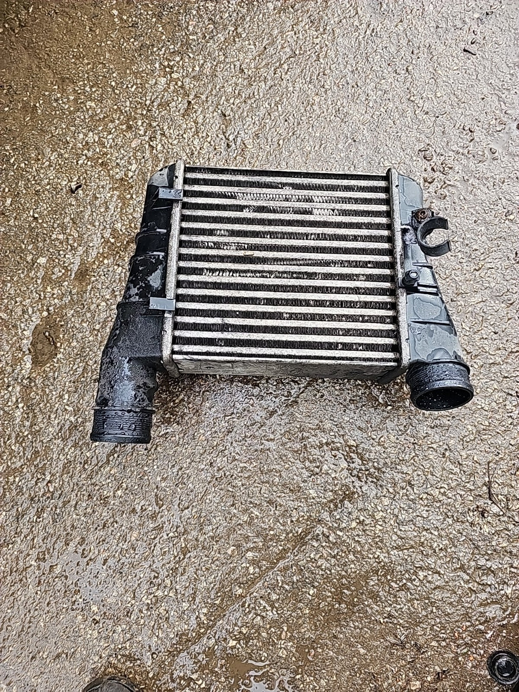 VW/AUDI/SKODA/SEAT 2.0TDI CJCA INTERCOOLER WITH MAP SENSOR 8E0145805AA #1113