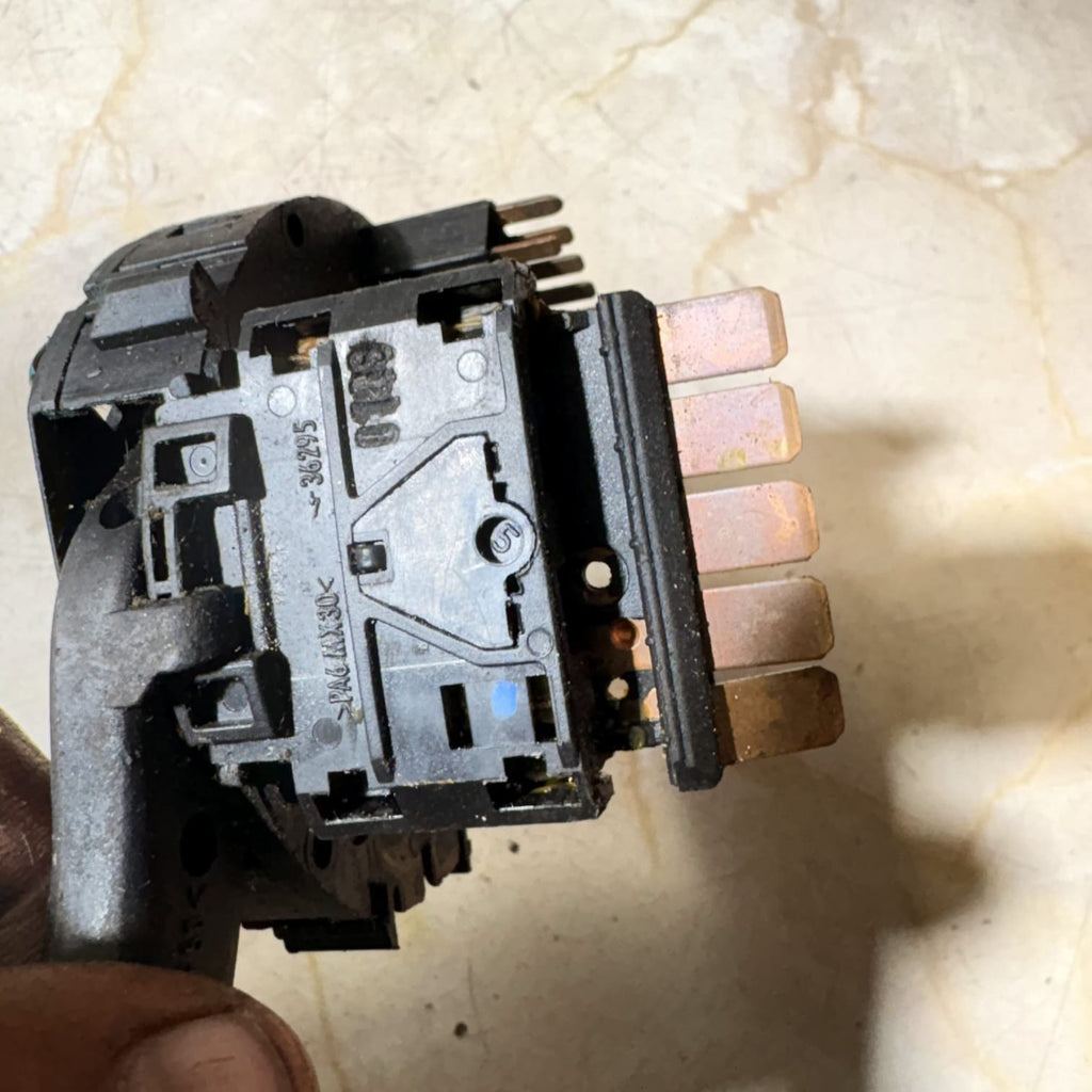 VW Polo 6N LK Steering Column Switch Indicator Lever DOTSAEQB91 36295 PA6GF50 Ge