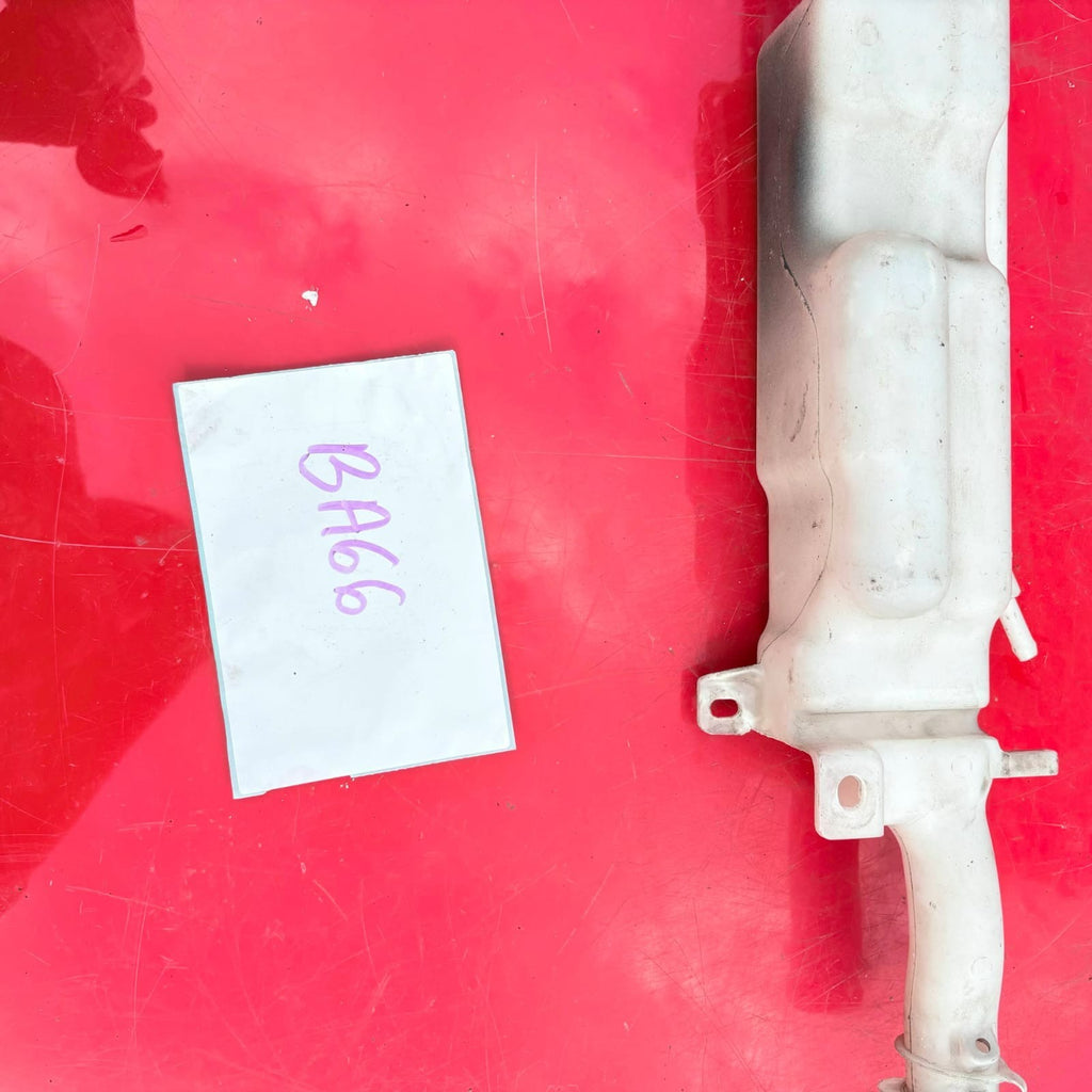 MN130400 A4545000249 Coolant Expansion Tank Mitsubishi Colt Z30 5 Door 2004-2012