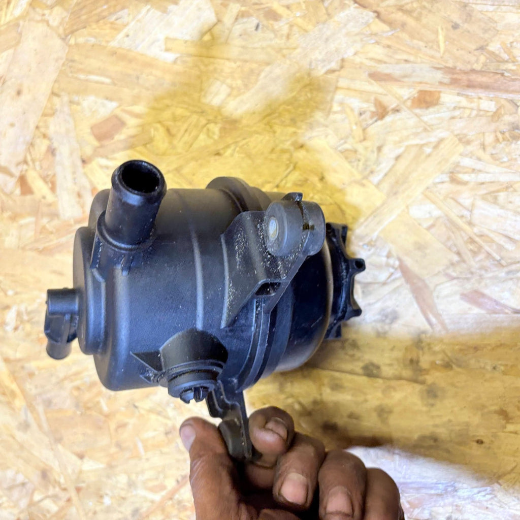 2005-2007 JAGUAR X-TYPE POWER STEERING FLUID RESERVOIR