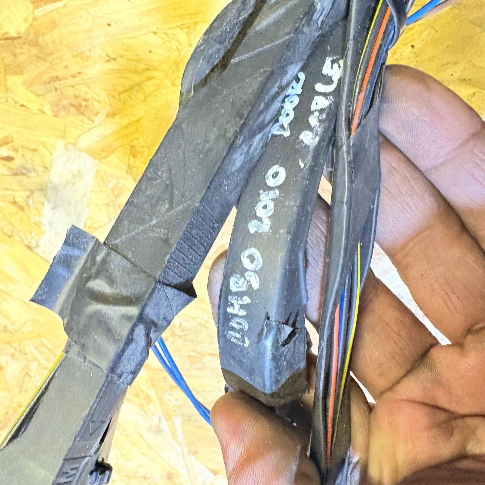 VAUXHALL COMBO 2004-2011 DOOR WIRING LOOM 24407117