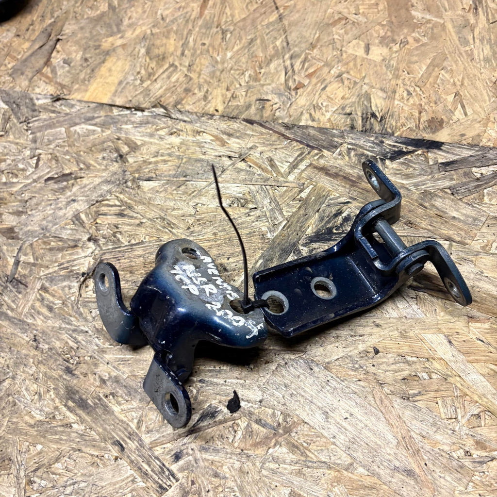 Toyota Avensis T25 2003-2009 Rear Left Door Hinge Upper/Lower LH NSR