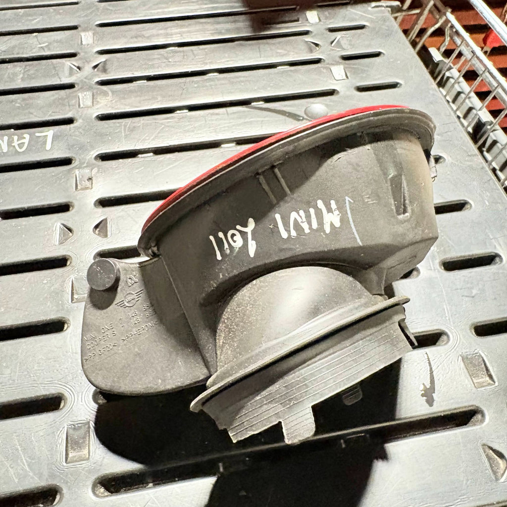 MINI R56 06-13 R55 07-14 One Cooper Petrol Diesel Red Fuel Flap 51177148884