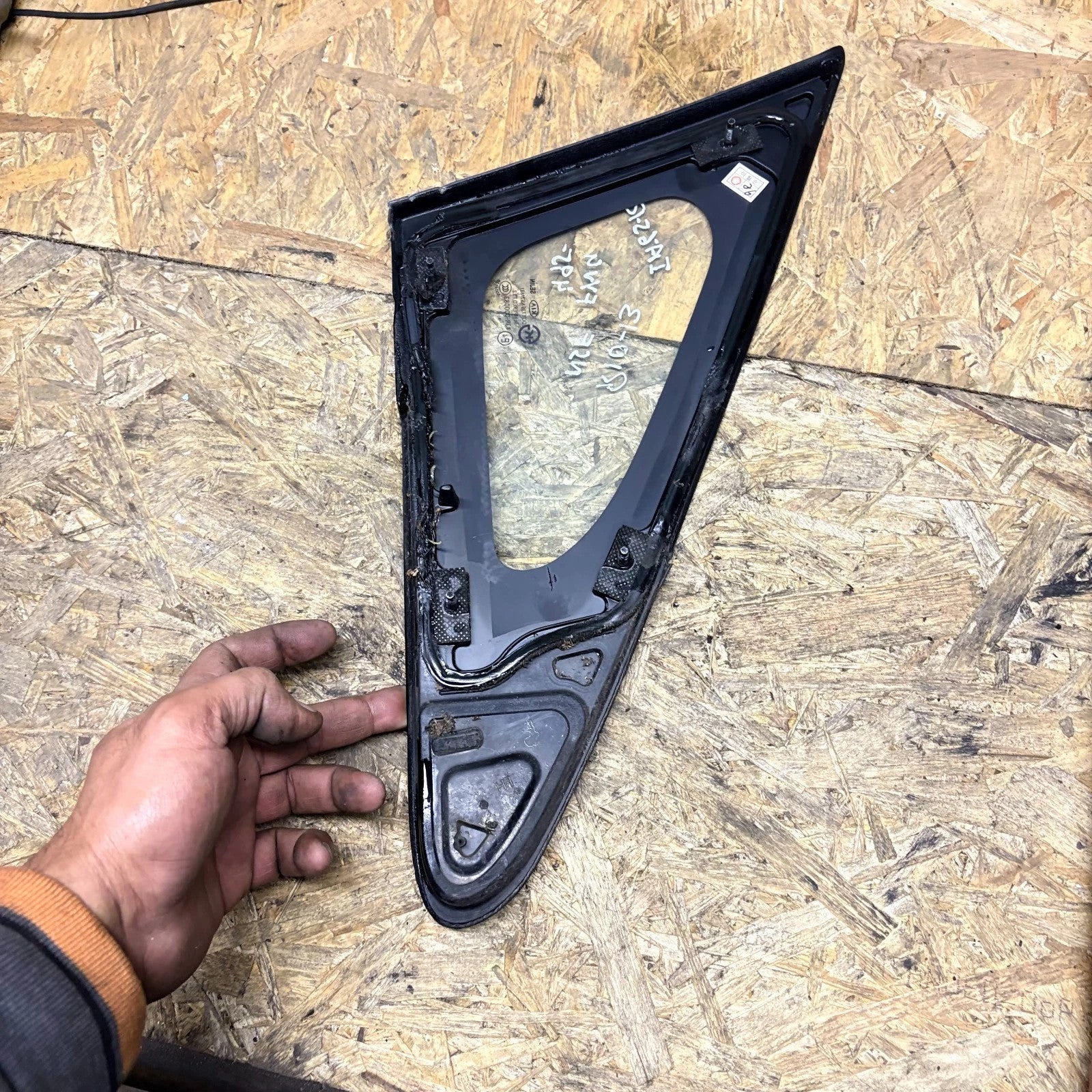 Kia Rio 2011-2017 5 Door Left Front Quarter Glass Window DOT736AS2M31