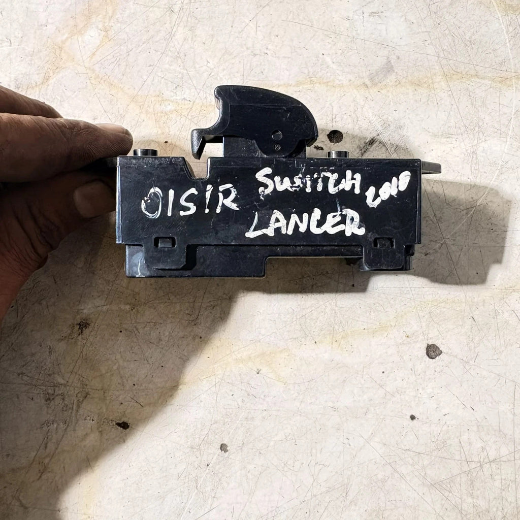 2010 MITSUBISHI LANCER Right Driver Rear Electric Window Switch 8608A066 OSR