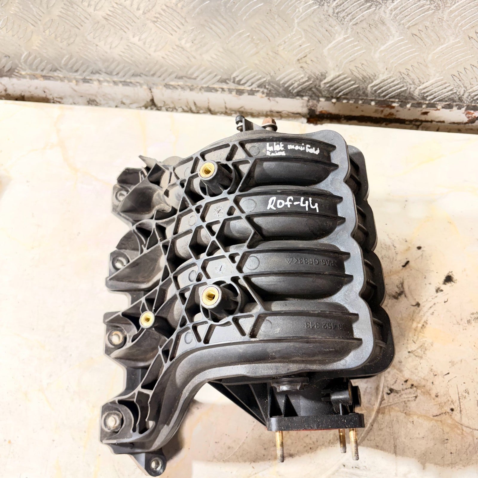 Chevrolet KALOS 2005-2009 1.4 PETROL INLET MANIFOLD 96452343