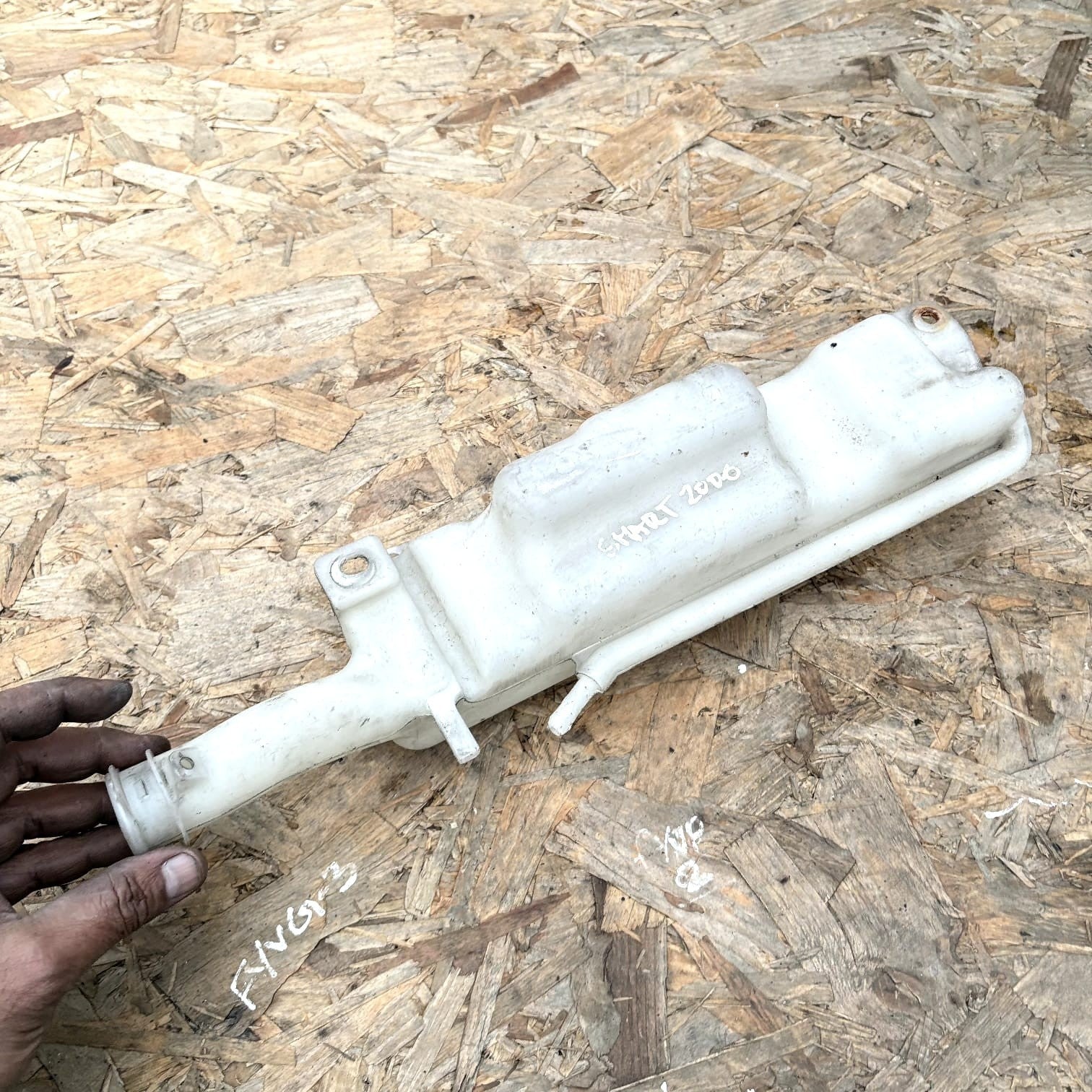 SMART FORFOUR PASSION 2000 COOLANT EXPANSION TANK A4545000249
