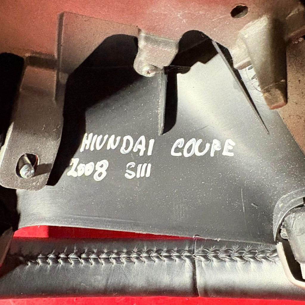 2008 HYUNDAI COUPE SIII STEERING WHEEL GENJUINE