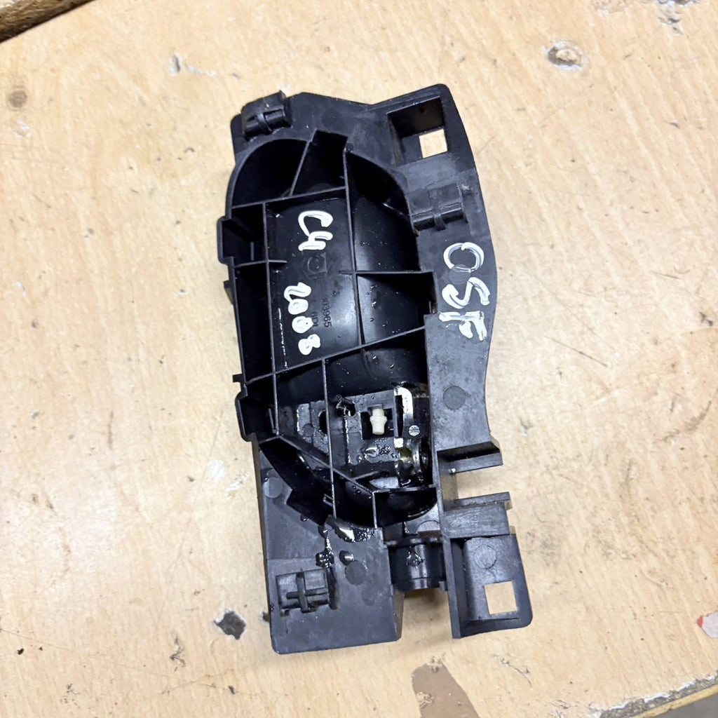 PEUGEOT 207 OSF DRIVER SIDE FRONT INTERIOR DOOR HANDLE 96555516VD (2008)