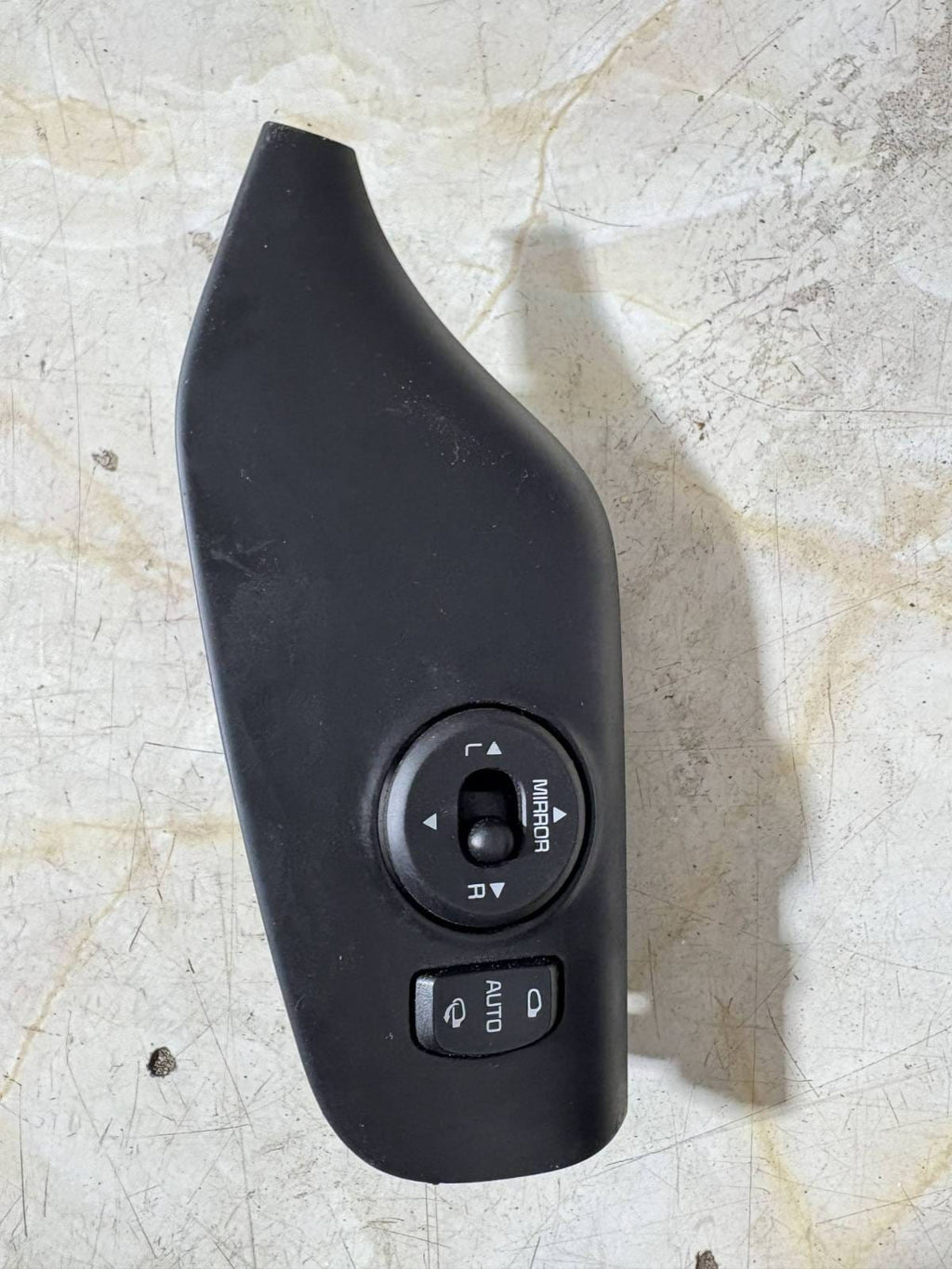 2016 KIA CEED POWER FOLD MIRROR SWITCH CONTROL 84790A2800