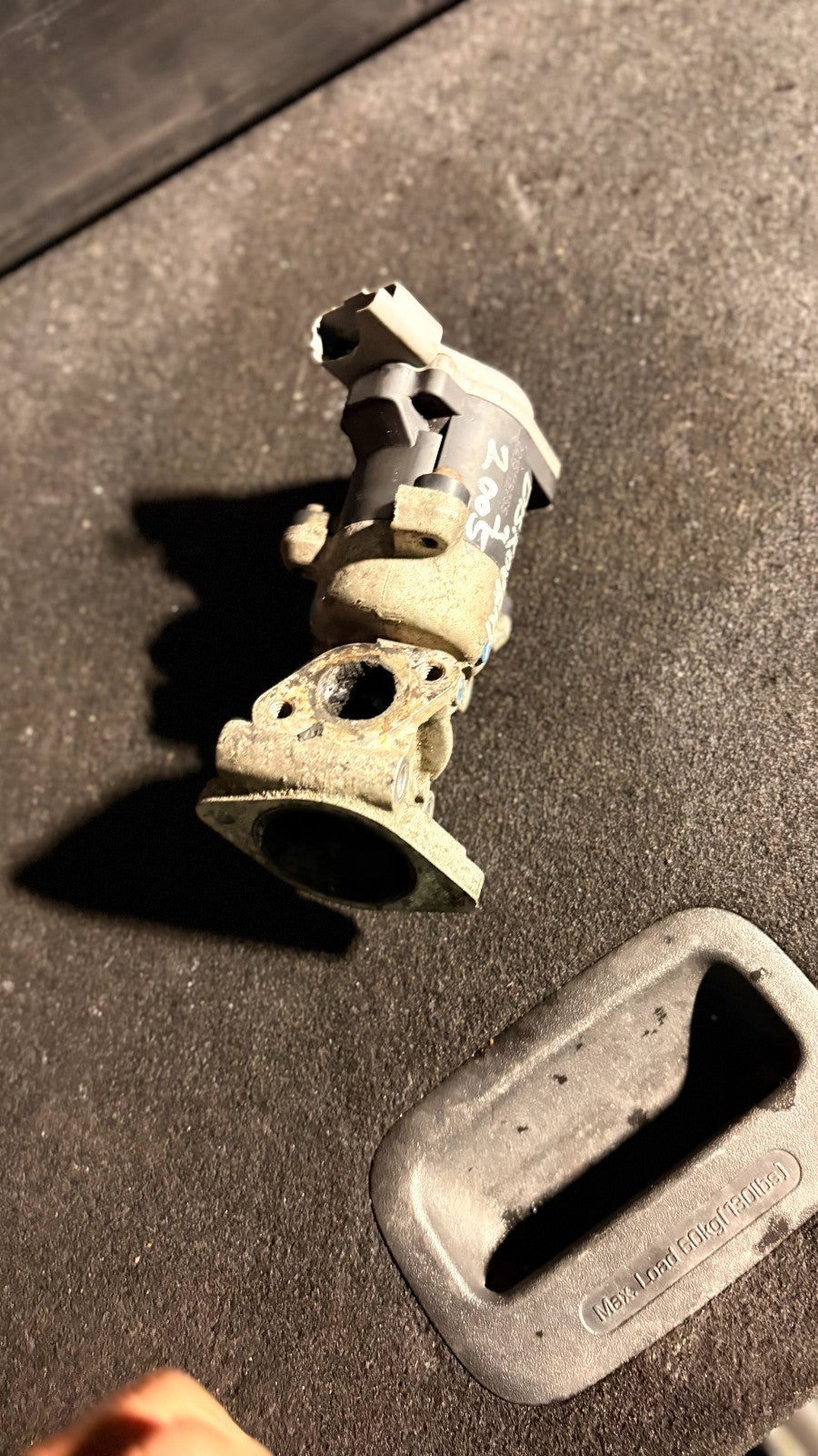 LR Discovery 3 04-09 Range Rover Sport 05-09 2.7 TDV6 LH EGR Valve LR018323