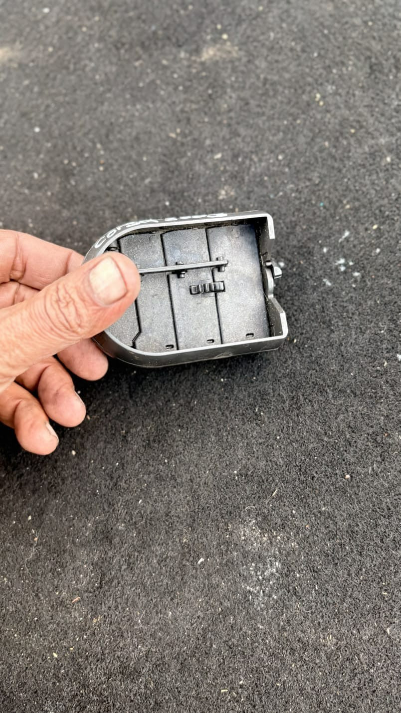 OPEL CORSA INTERIOR AIR VENT DRIVERS SIDE 2000-2006