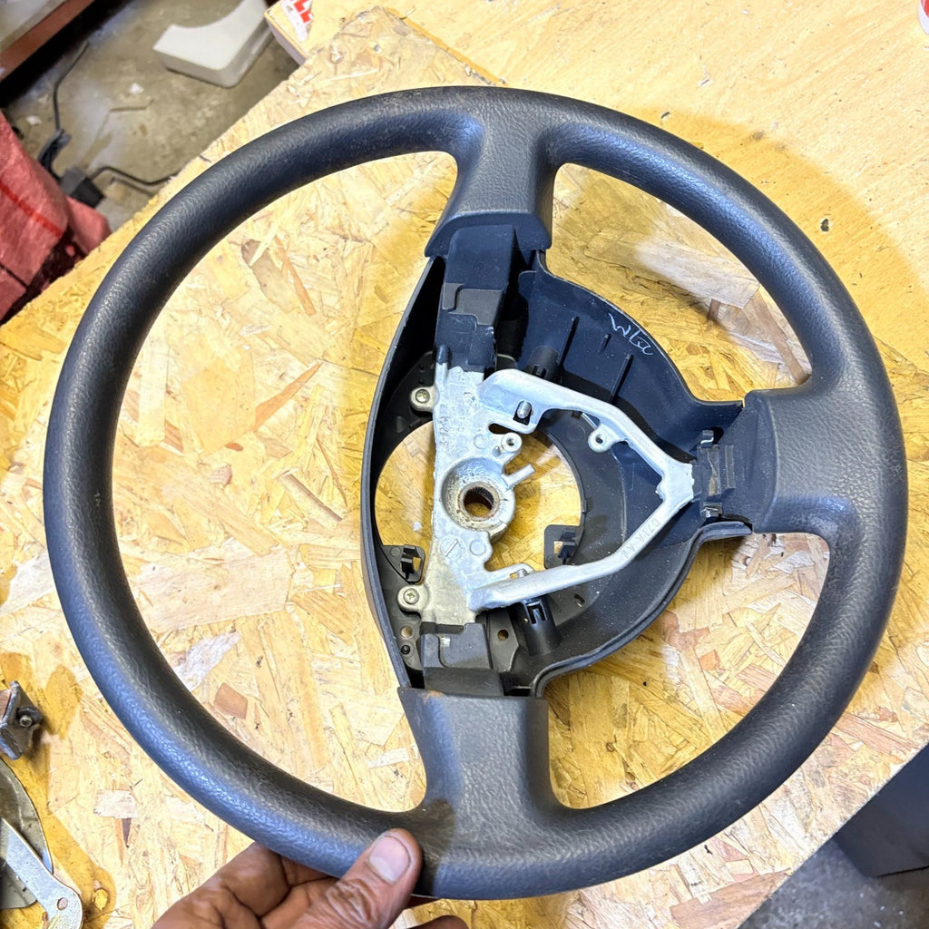 Steering wheel for DAIHATSU SIRION MK2 M200 1.0 2004-2015