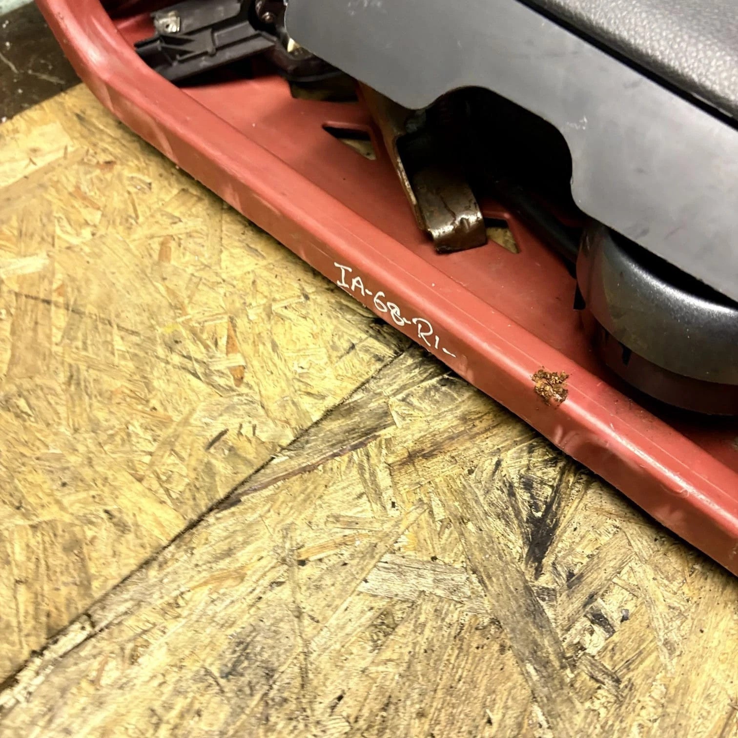 Toyota Aygo Peugeot 107 Citroen C1 2005-2014 RH Inside Handle Trim 74645-0H010