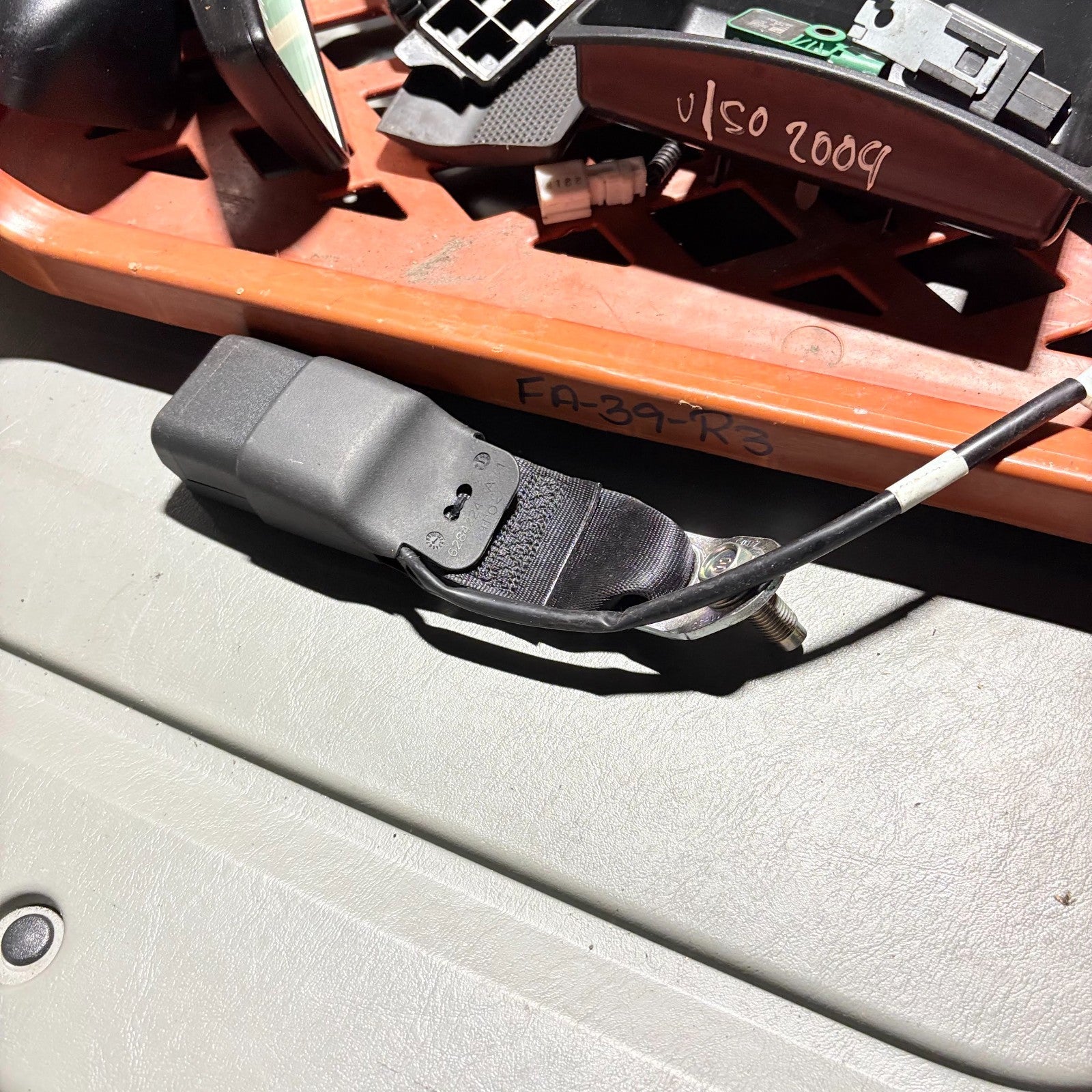 Nissan Pulsar 2014-2019 Rear Left Passenger Side Seat Belt Buckle
