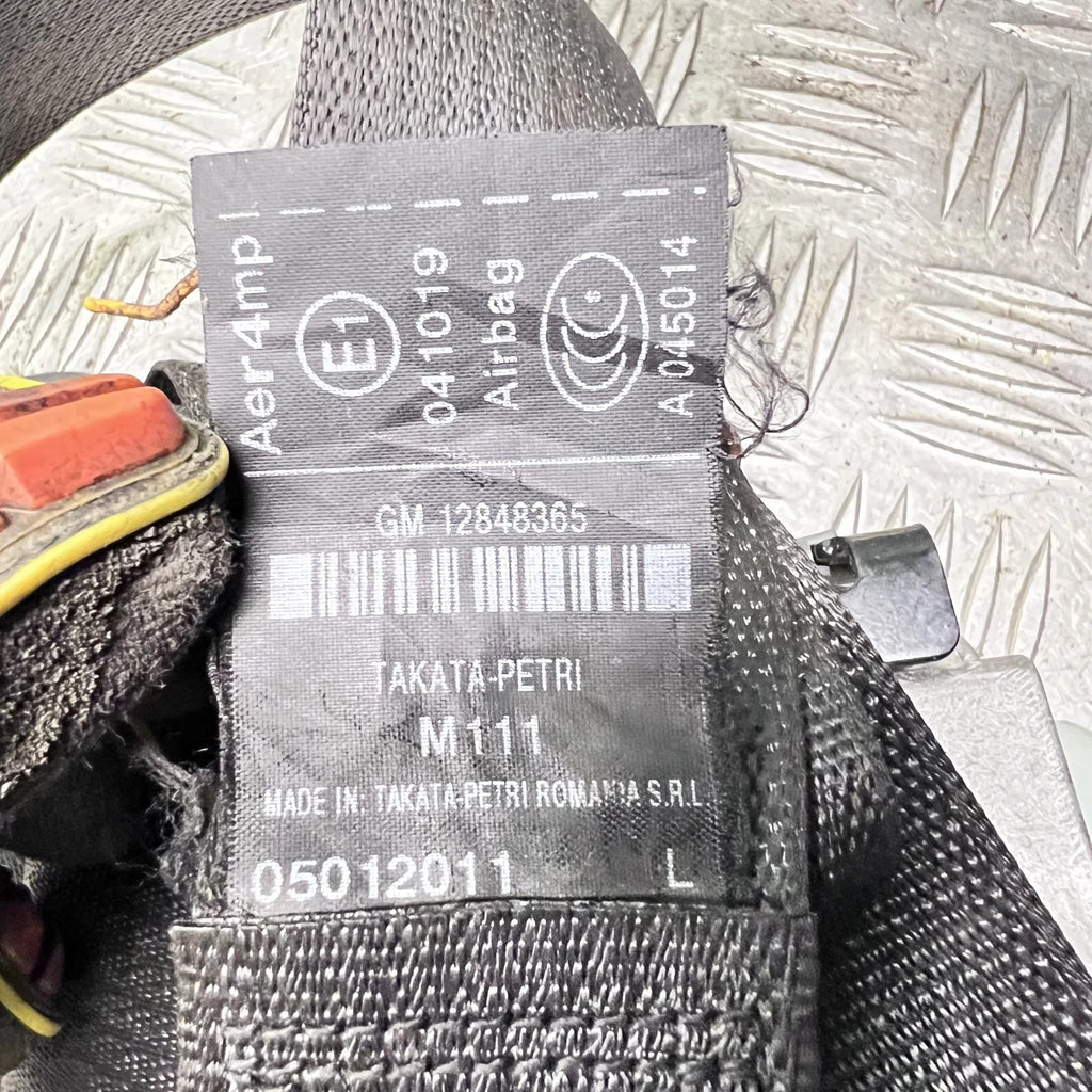 OPEL INSIGNIA 2010 LEFT SIDE FRONT SEATBELT