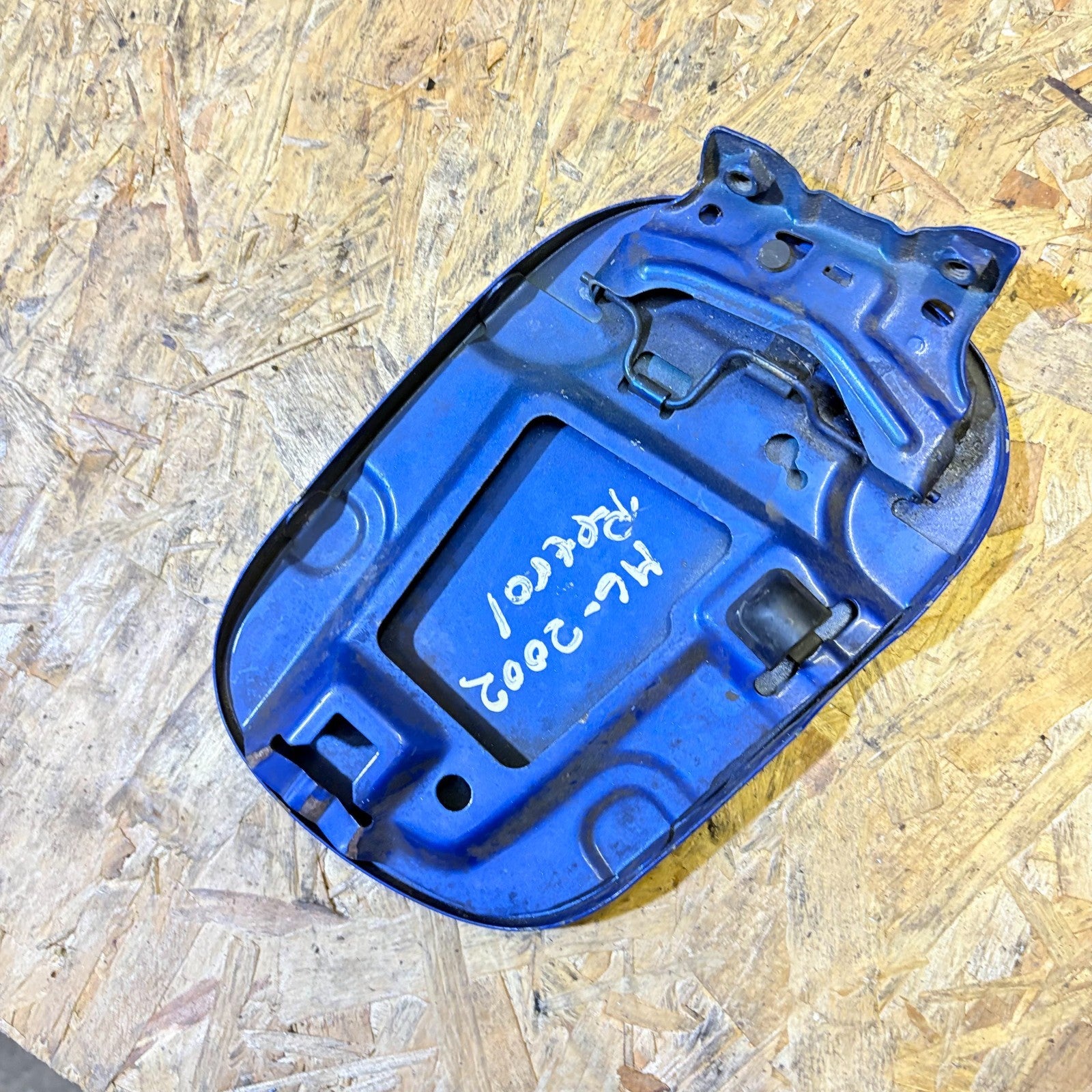 MG ZT 2001-06 Fuel filler flap
