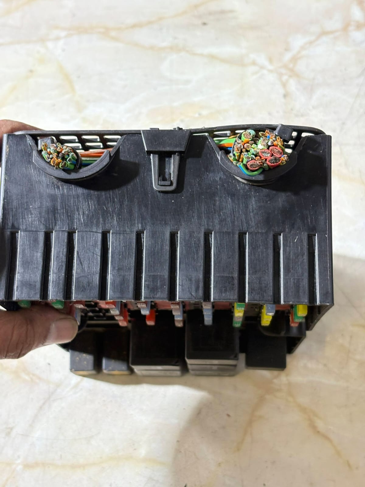 6N1T14401ACF Relay/Fuse Box for FORD FUSION (CBK) Ambiente 2006 8393979