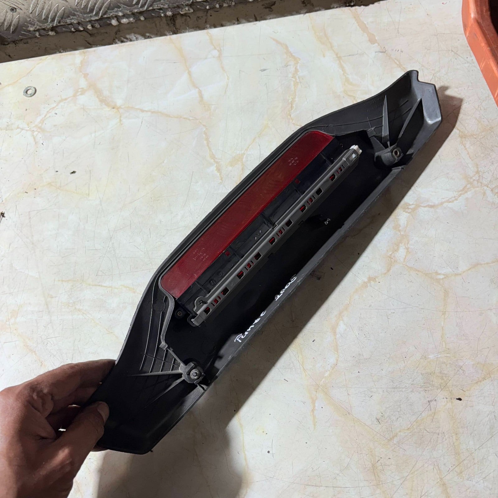 FIAT PUNTO 2003-2005 THIRD STOP LAMP CENTRE BRAKE LIGHT