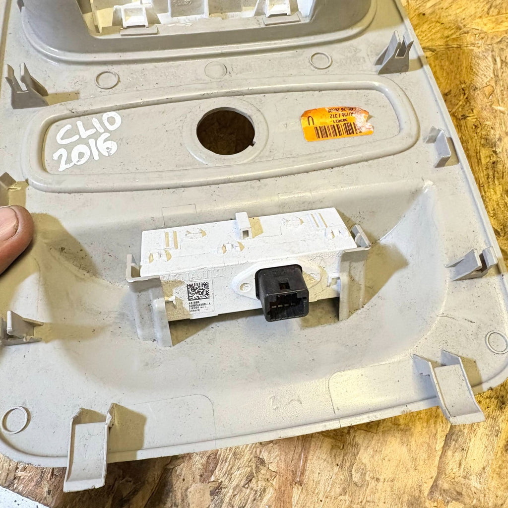 Renault Clio MK4 2012-2019 Front Interior Roof Map Light Console