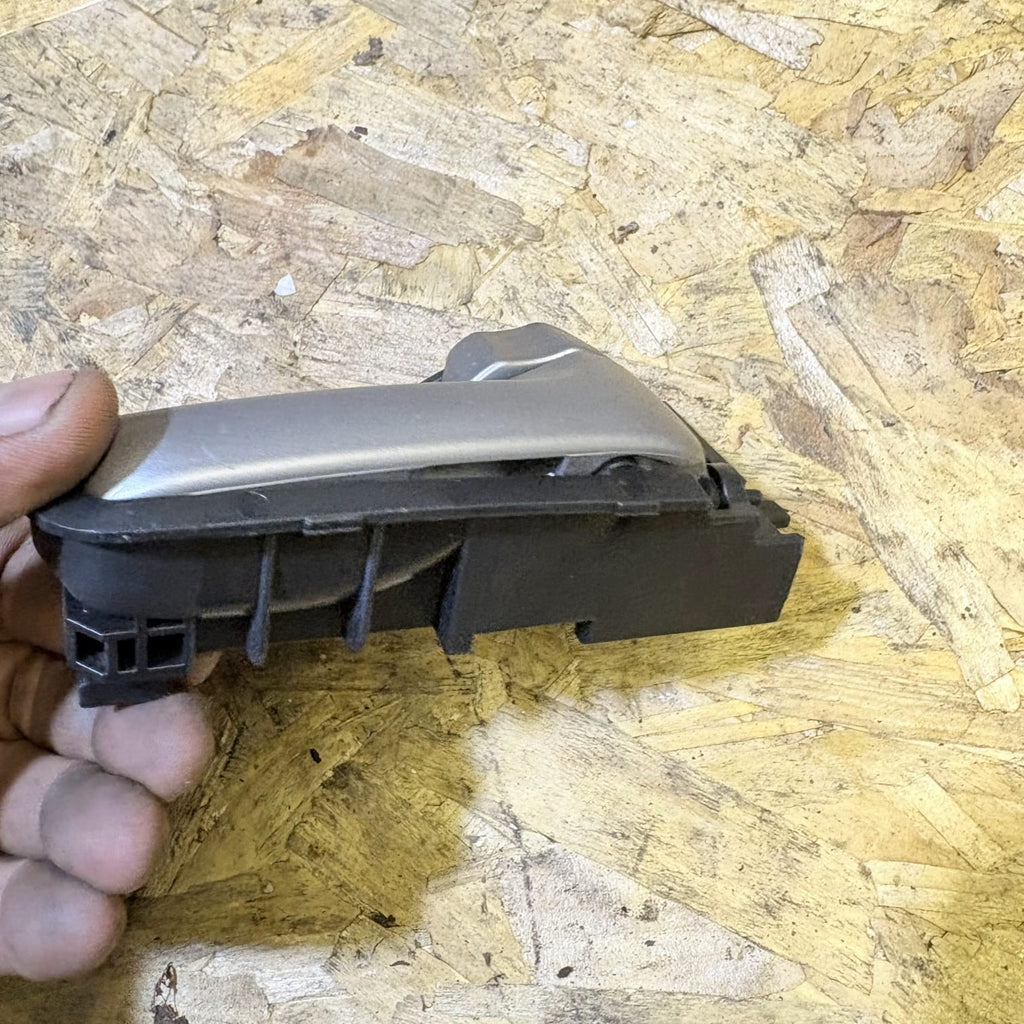 SUZUKI SWIFT 2005 INTERIOR DOOR HANDLE 3 DOOR OSR