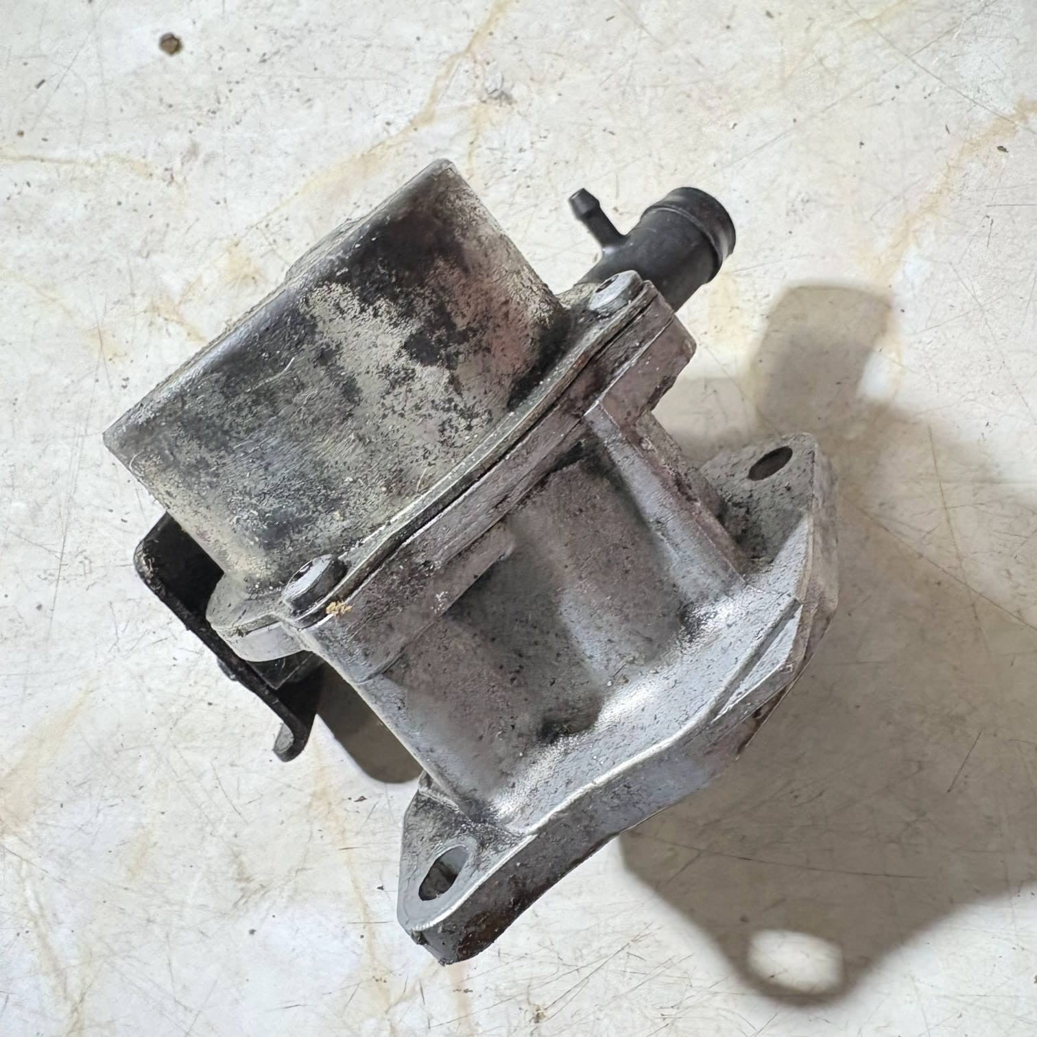 RENAULT CLIO BRAKE VACUUM PUMP 146505272R MK1 8200577807