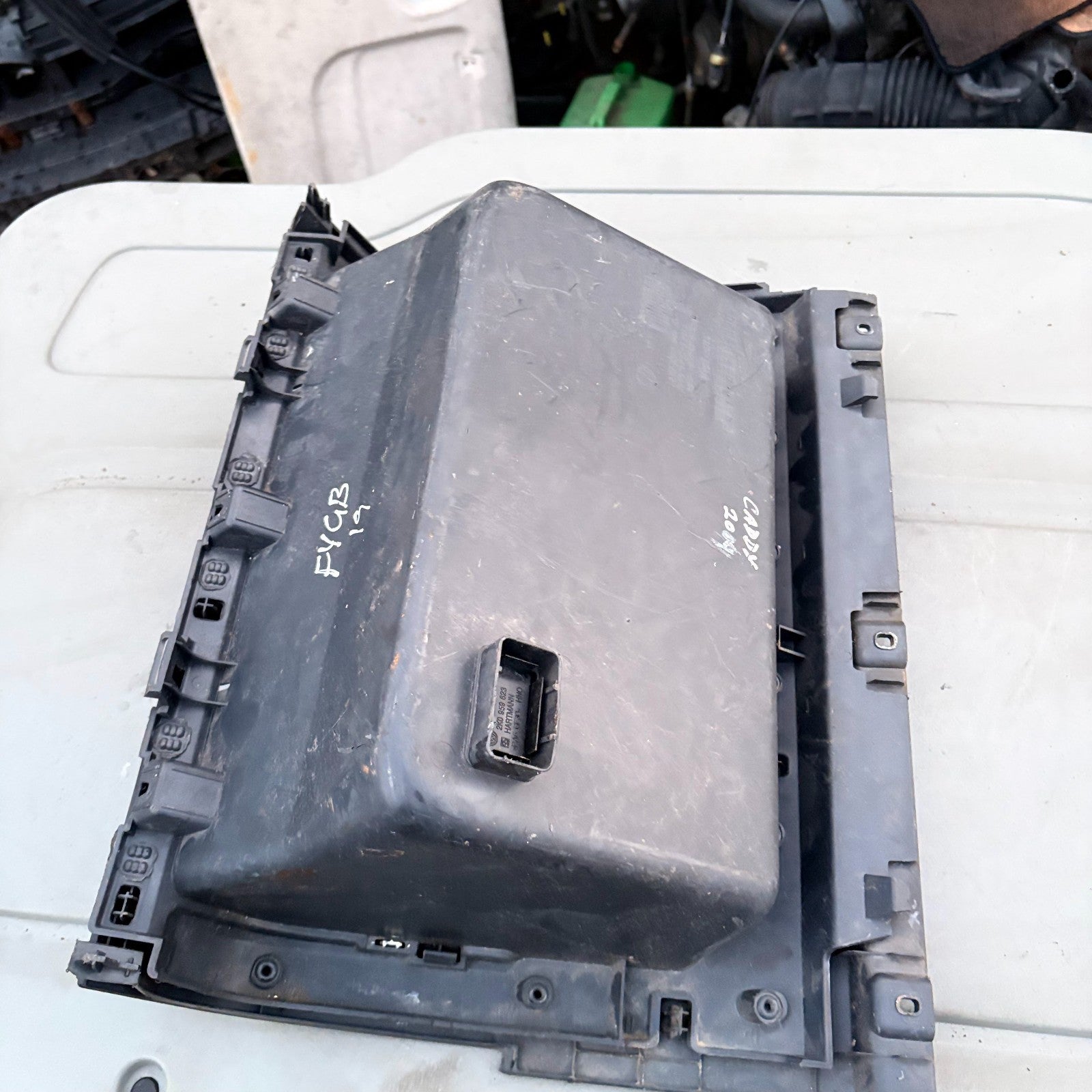 VW Caddy Mk3 07-15 Dashboard Lower Storage Glove Box Compartment