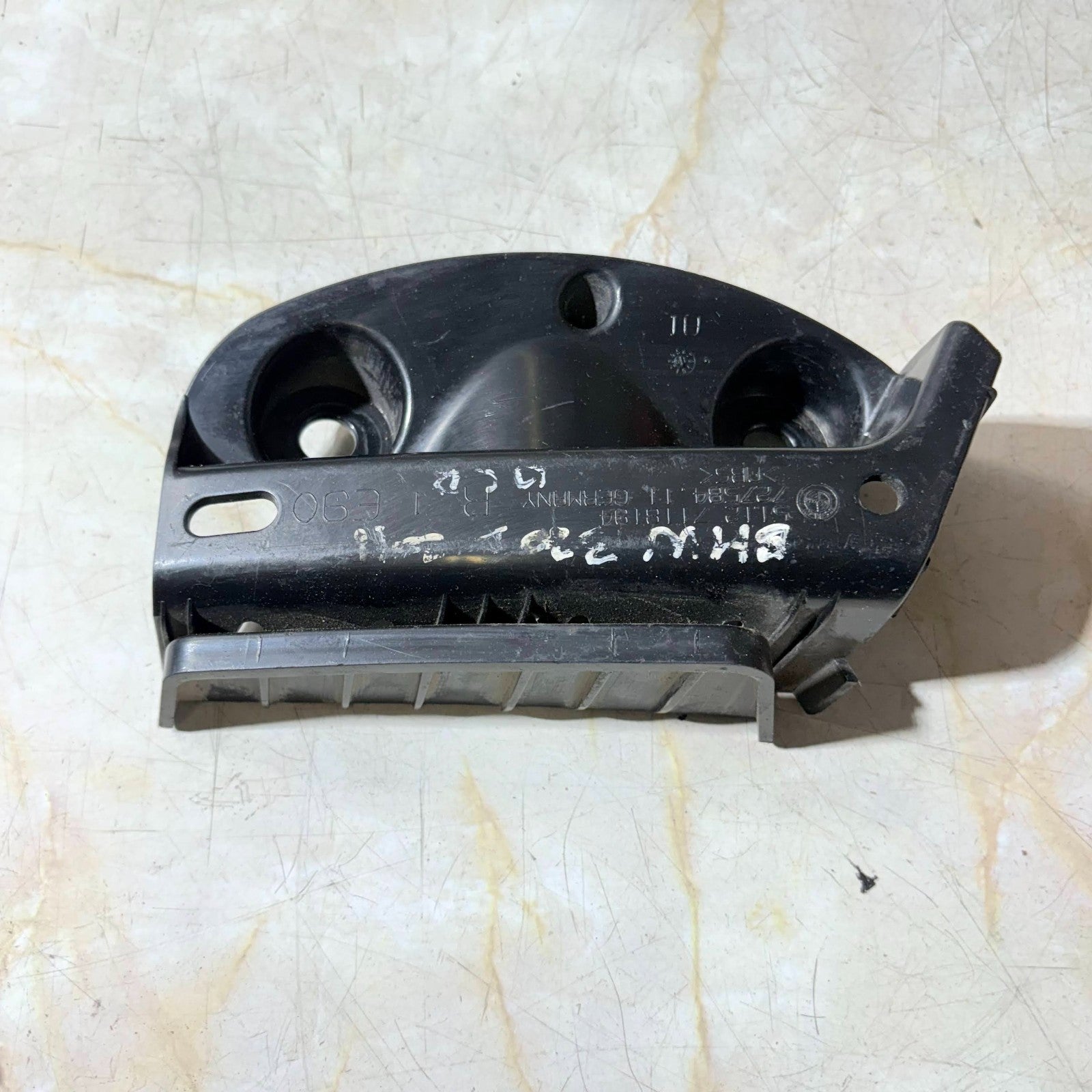 BMW 320D 2011 Rear Bumper mounts (BUMPER BRACKET) 7118194