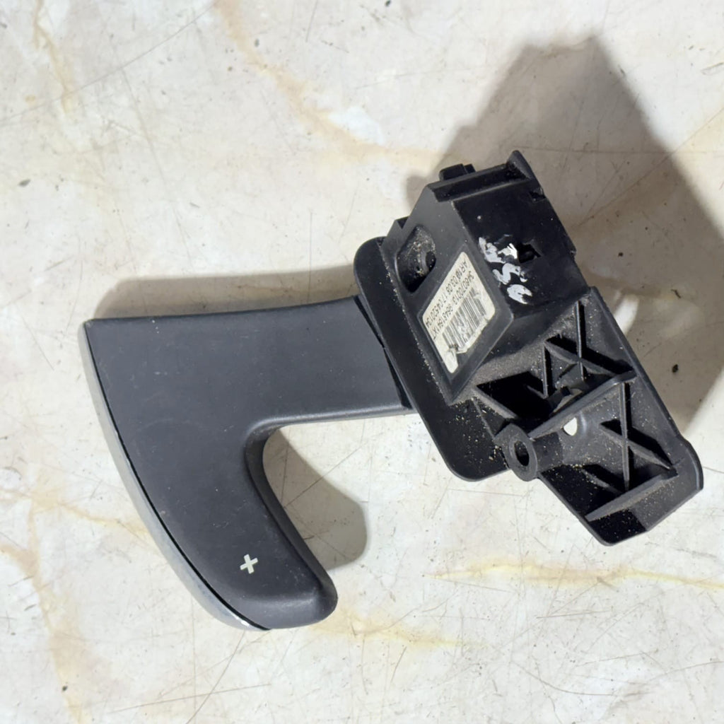 Citroen C4 Grand Picasso Plus (+) Gear Shift Pad 346070013