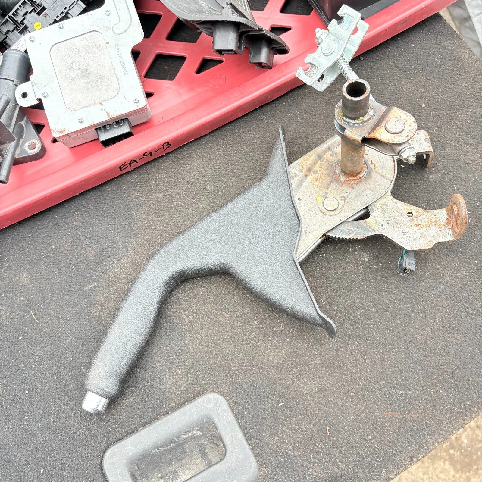 HYUNDAI I20 2008-2015 HAND BRAKE