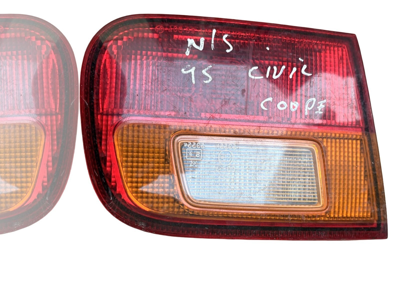 HONDA CIVIC 1992-1995 LEFT LID LIGHT # 34155-SR4-Q01 (1213)I