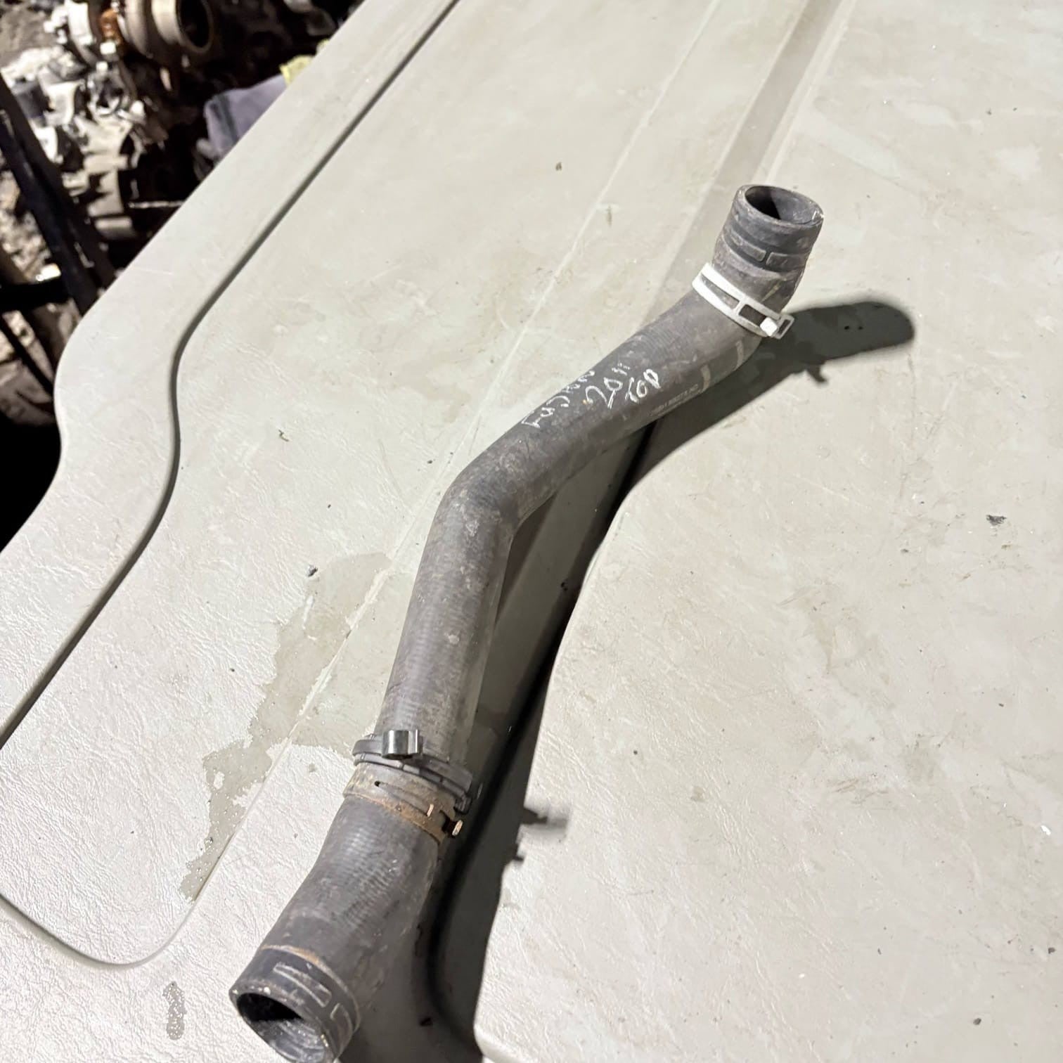 2011Radiator HoseUpper 05-2046 Gates Coolant 2S6H8B274AG 1528662 1141505 1209131