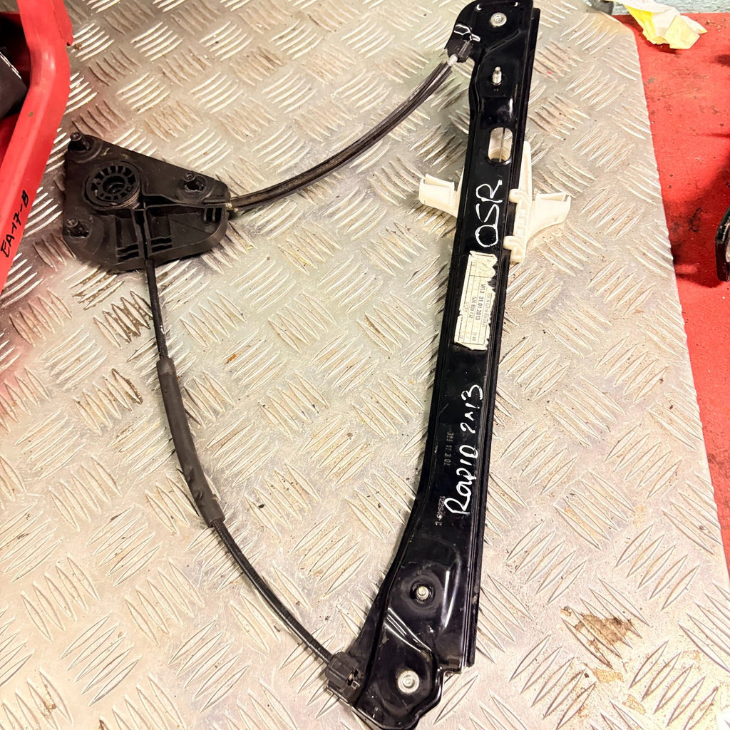 2010 SKODA RAPID Driver Rear Right Window Motor Regulator