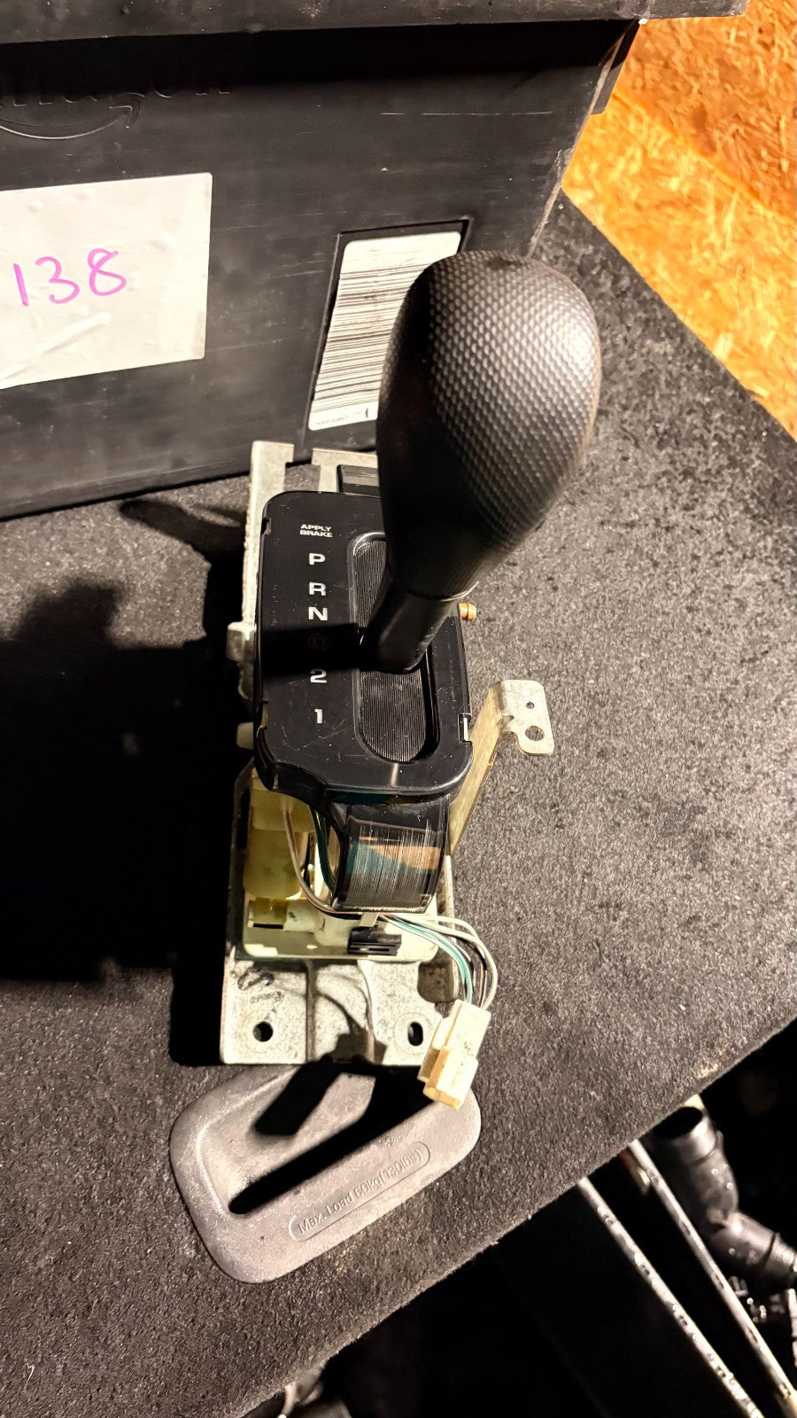 Jeep Cherokee Liberty KJ Auto Floor Shifter Selector P52104313AG 2002-2007