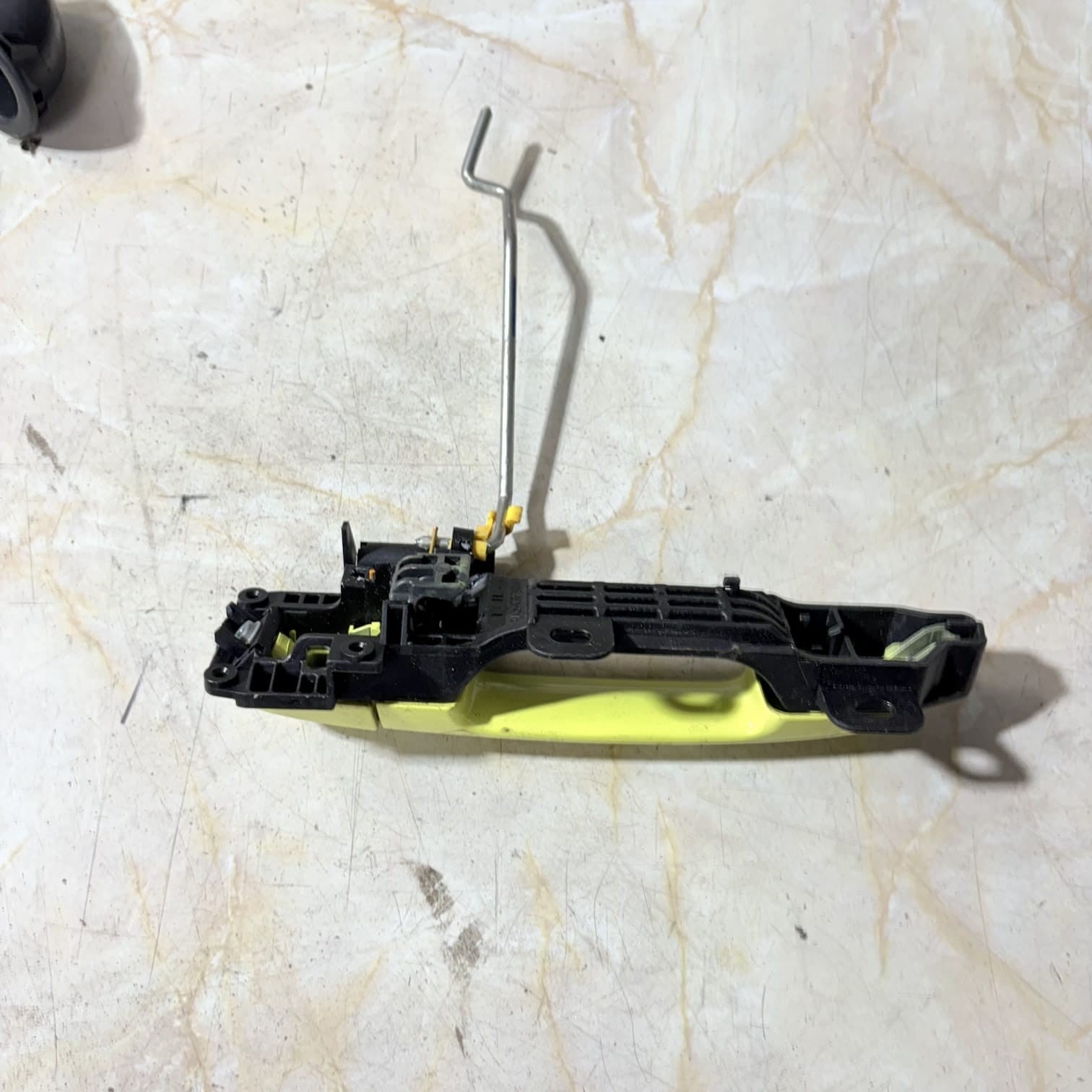 Door handle Passenger Front Left Side Toyota AVENSIS 3 Kombi T27 83901 NSF