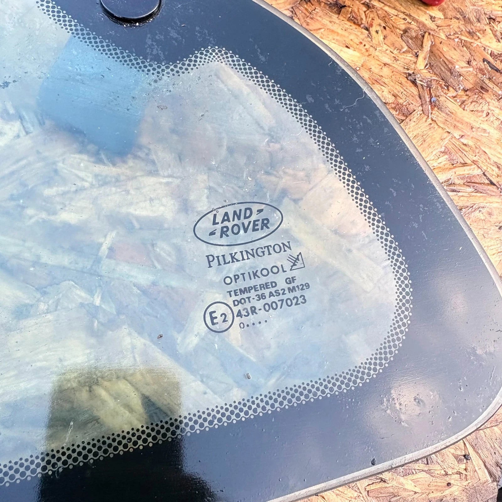 Land Rover Freelander Left Passenger Rear Quarter Glass 43r-007023 Mk1 01-06S