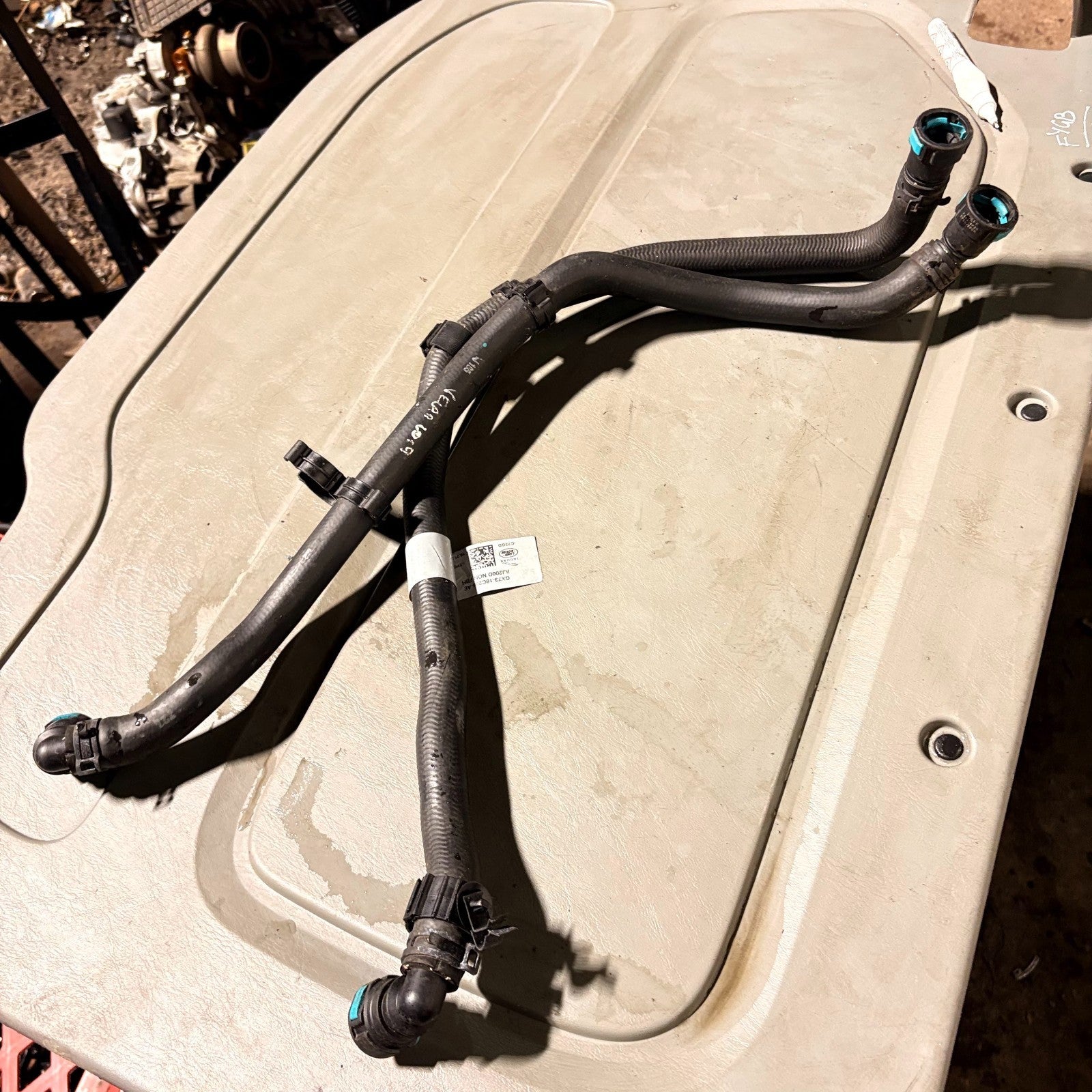 Range Rover Velar L560 2.0D Heater Coolant Hose Pipes GX73-18C266-AE AJ200D 2019