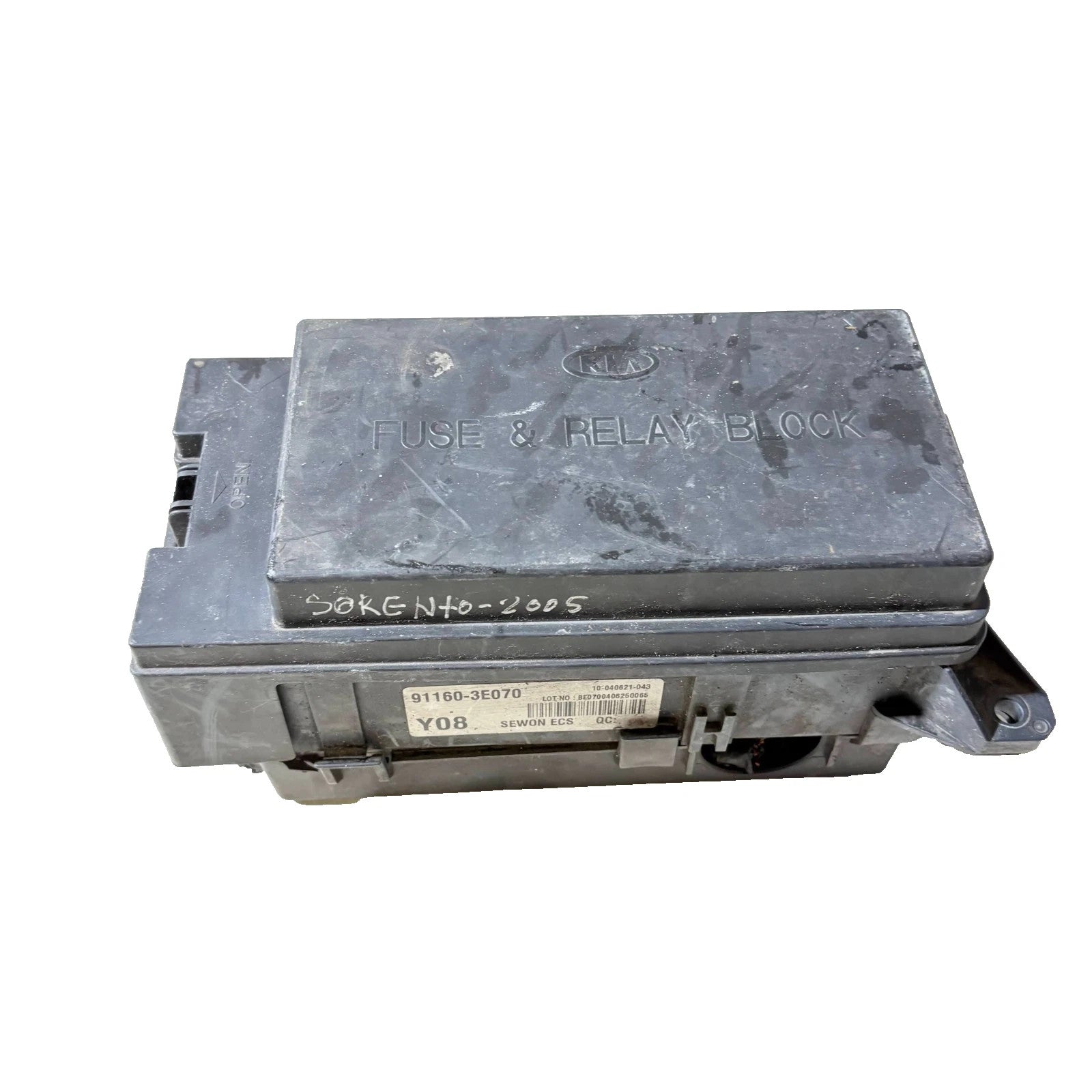Kia Sorento 2.5 CRDi 2002-2009 Engine Bay Fuse & Relay Box 91160-3E070