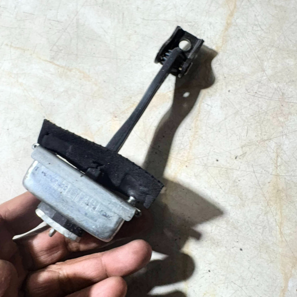 FORD FOCUS MK2 2004-2010 DOOR CHECK STRAP REAR PASSENGER LEFT SIDE