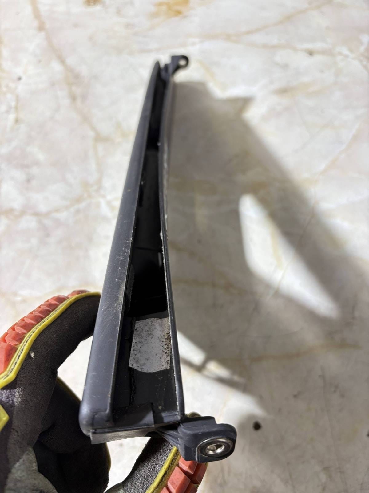 AUDI A3 2010 CENTER CONSOLE GRAB HANDLE NEARSIDE NSF