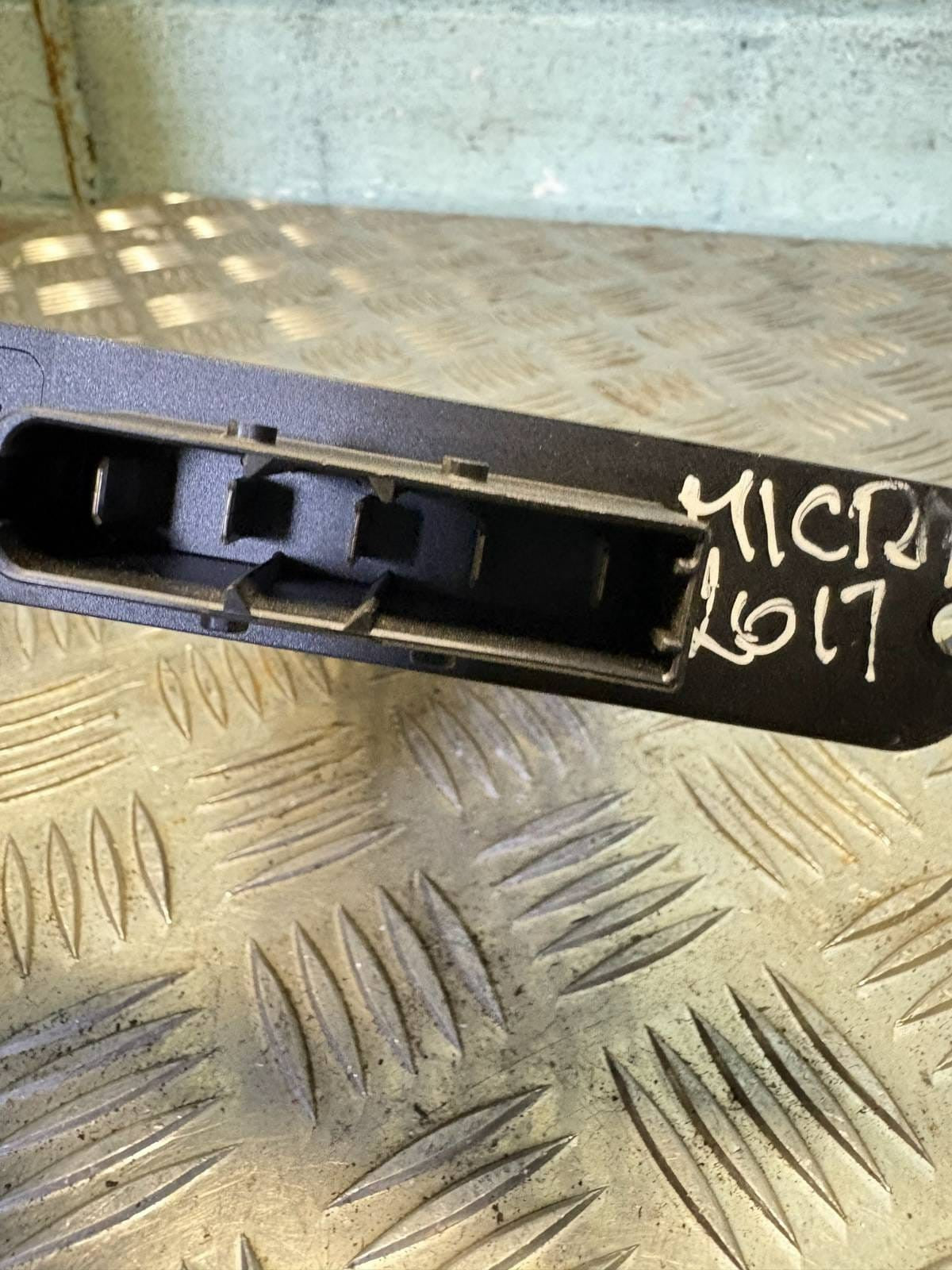 NISSAN MICRA 2017 BOOSTER HEATER A52103300 RESISTOR HEATER