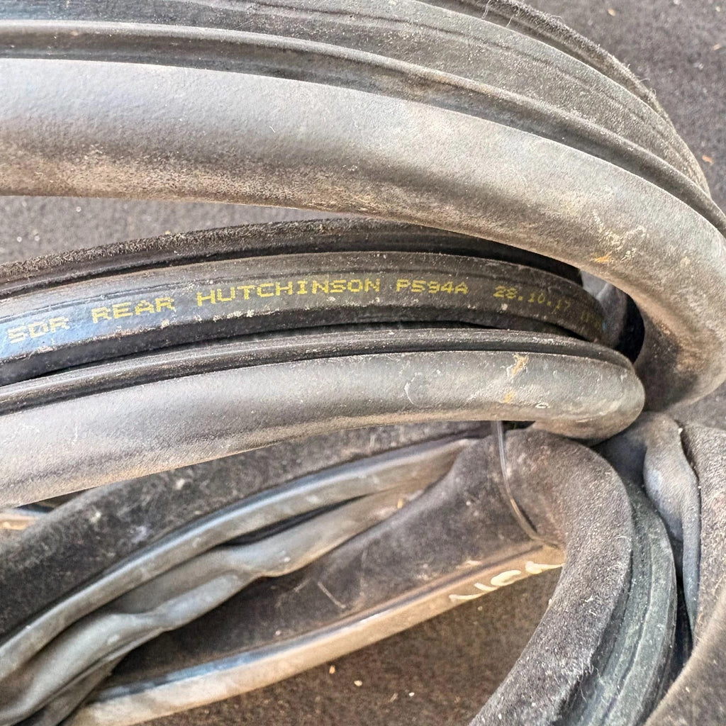 Range Rover Evoque L538 11-18 Front Right Offside OSF Door Seal BJ32-253A10-A